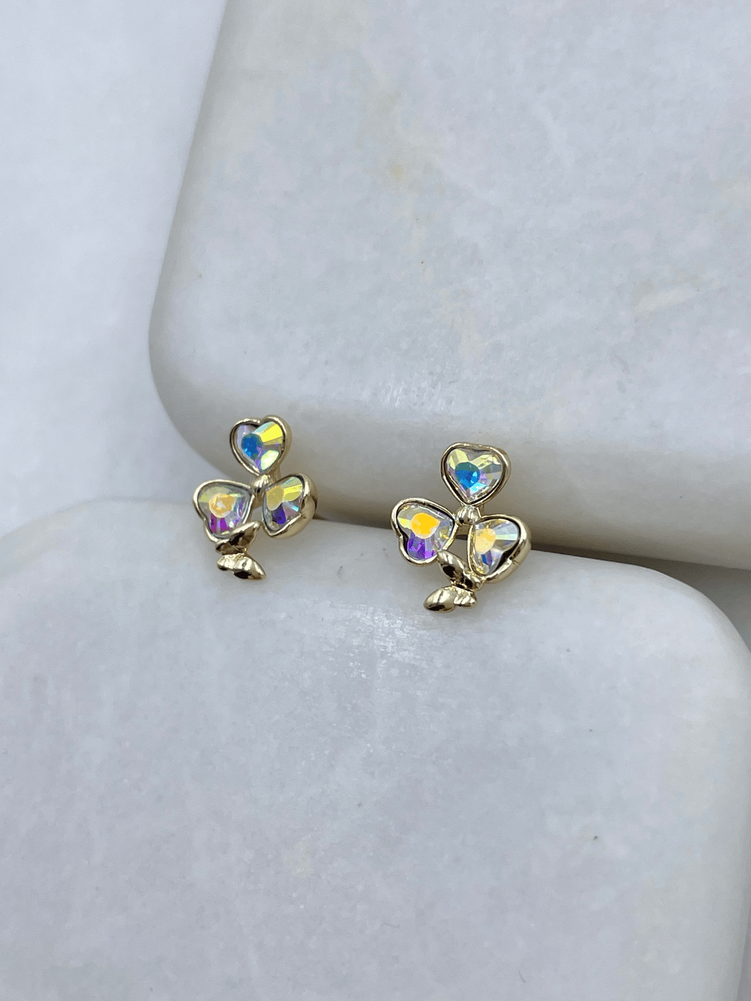 Özel Seri Swarovski Taşlı Minik Üçlü Kalp Küpe Gold