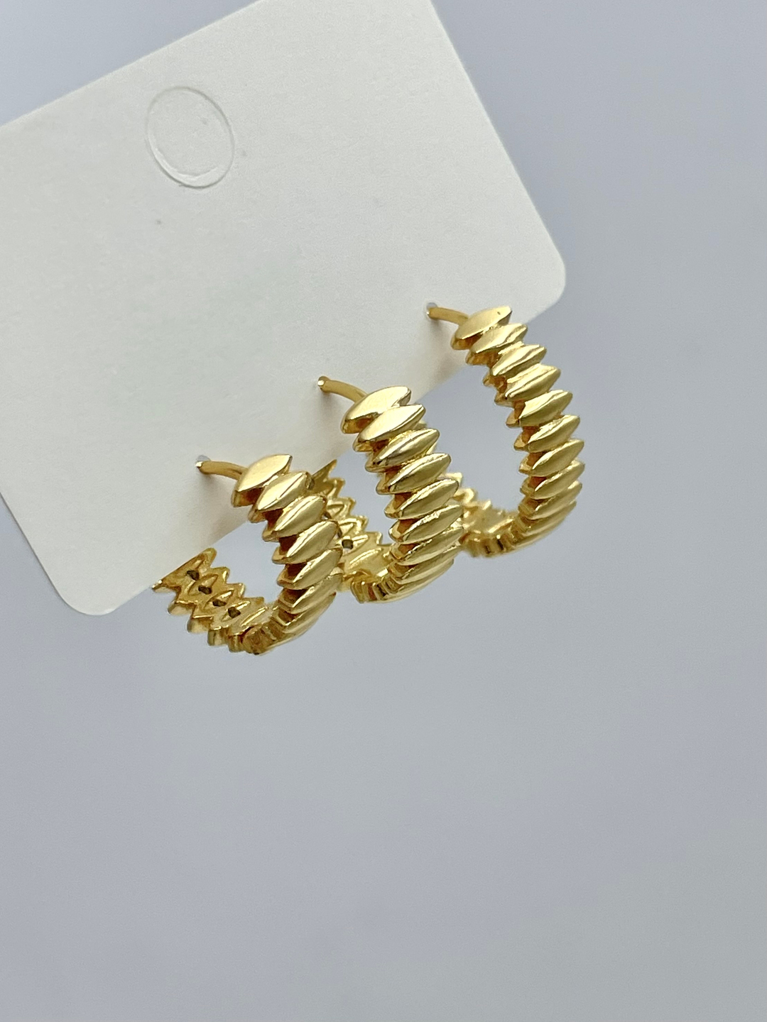 Altın Kaplama Üçlü Çift Renk Dişli Halka Set Küpe Gold