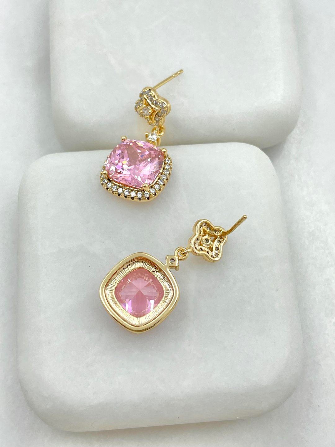 Özel Seri Pembe Kristal Taşlı Küpe Gold