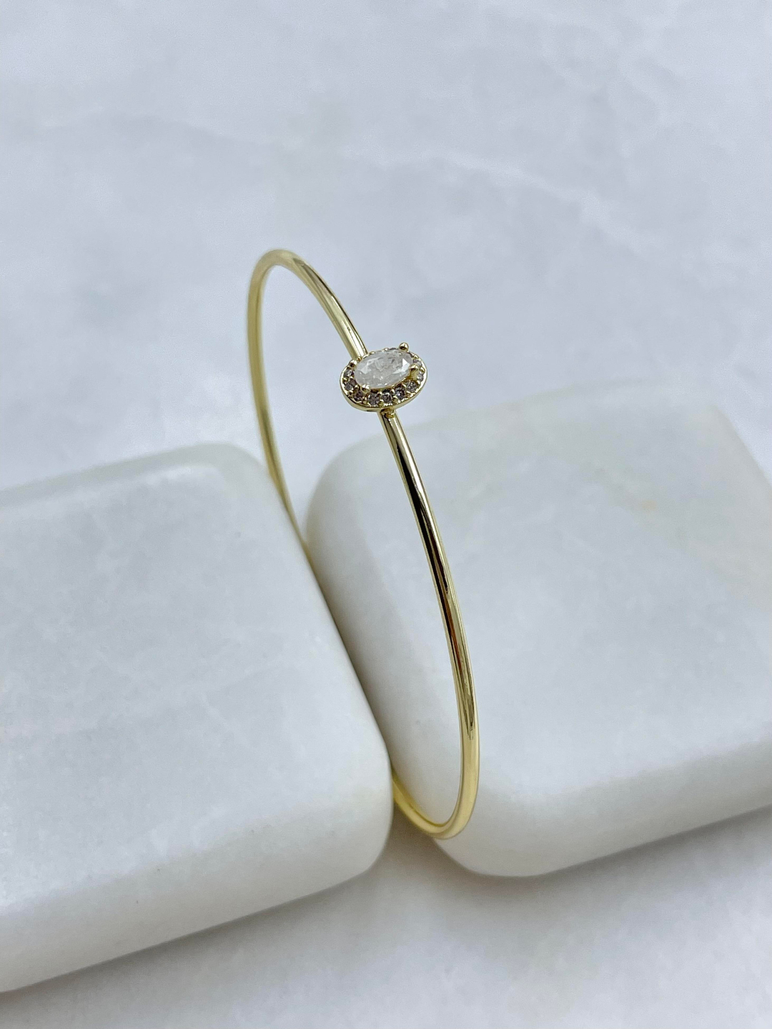 Altın Kaplama Kristal Taşlı Minimal Kelepçe Bleklik Gold