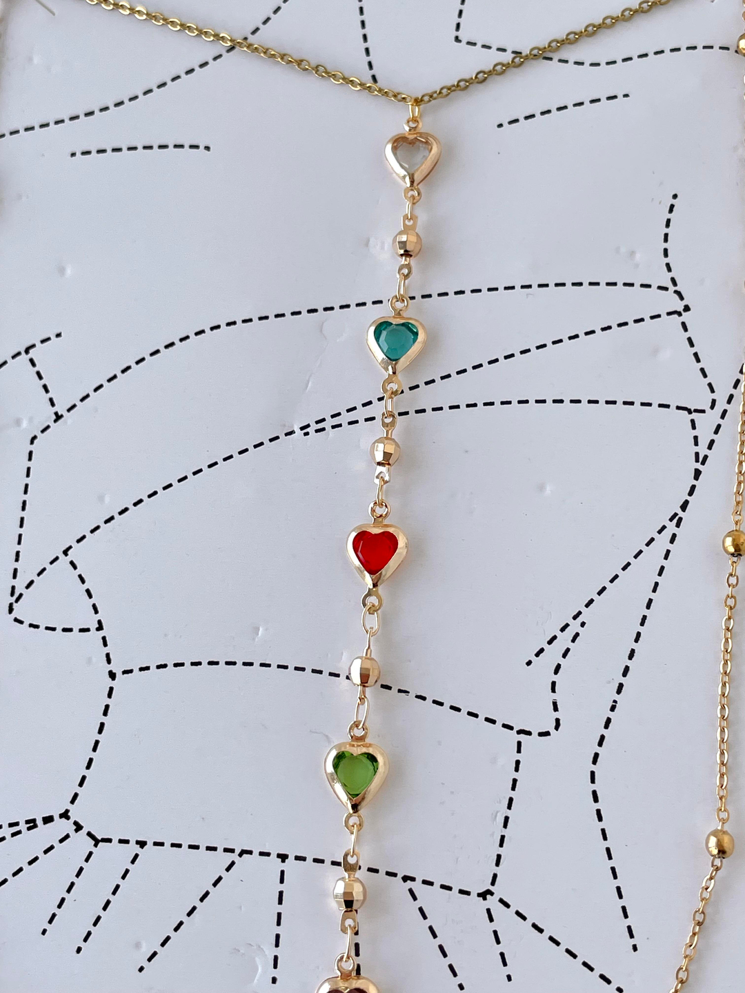 Çelik Renkli Kristal Kalp ve Topçuklu Vücut Zinciri Gold