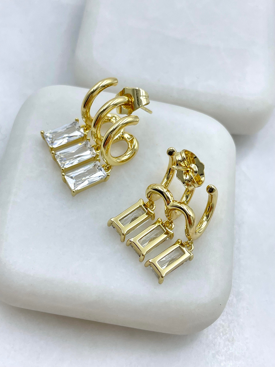 Özel Seri Baget Taş Sallantılı Üçlü Görünüm Taşlı Küpe