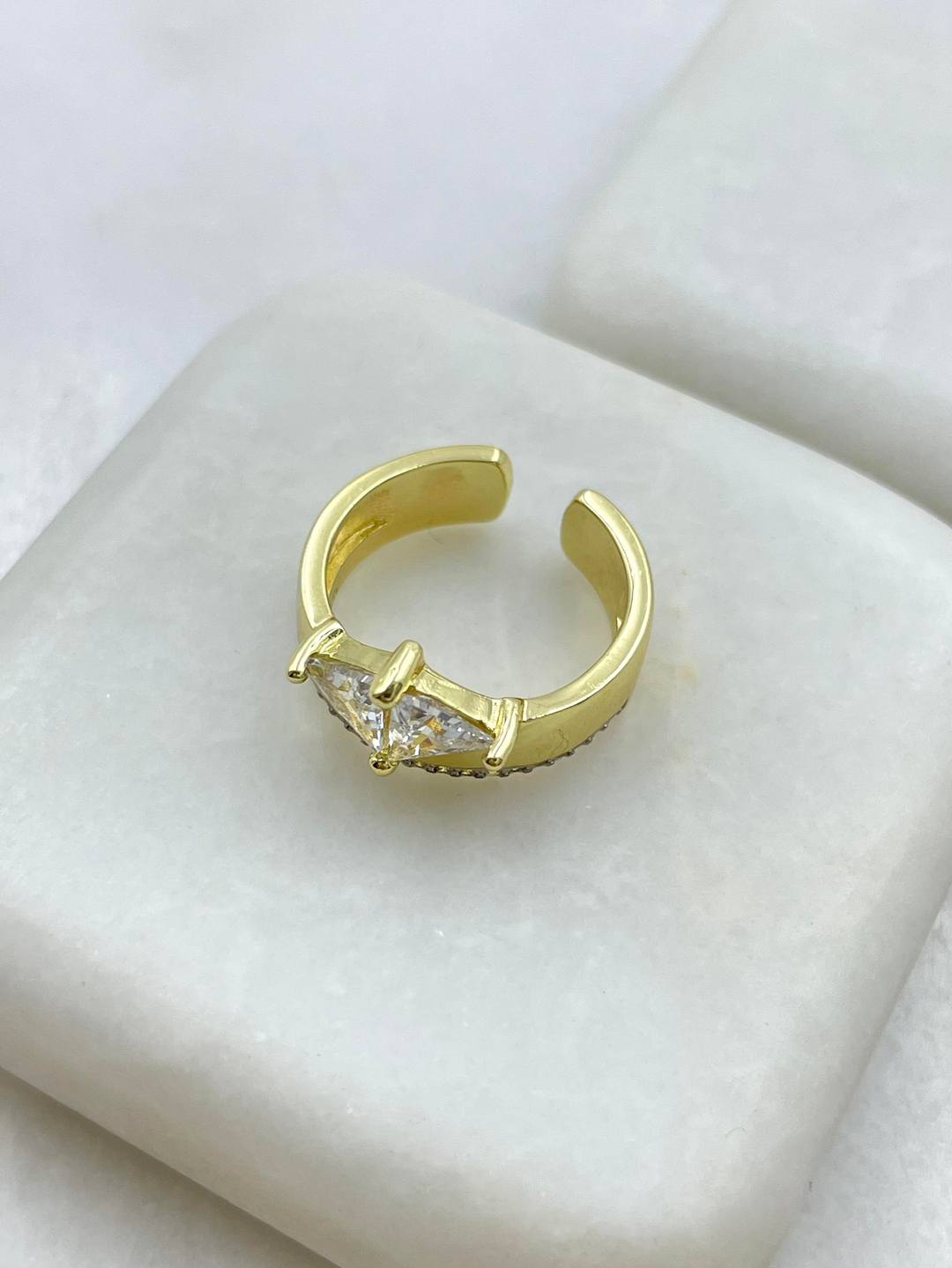 Altın Kaplama Üçgen Kristal Taşlı Serçe Parmak Yüzüğü Gold