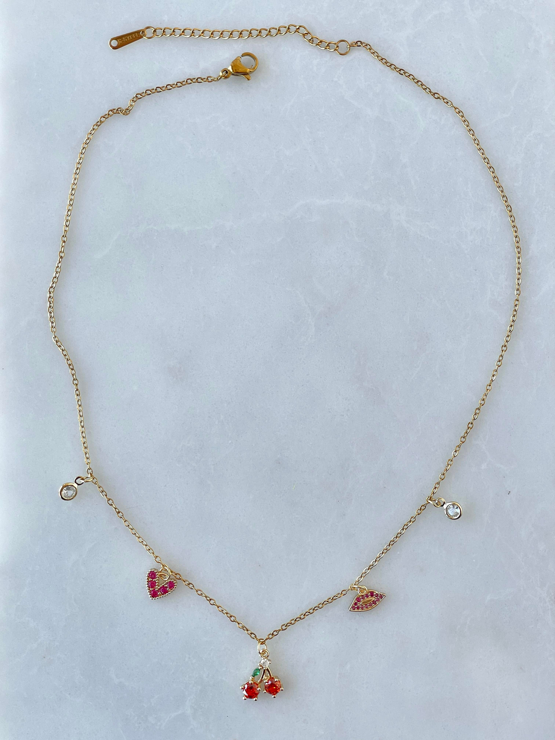 Çelik Kristal Kiraz Sallantılı Kolye Gold