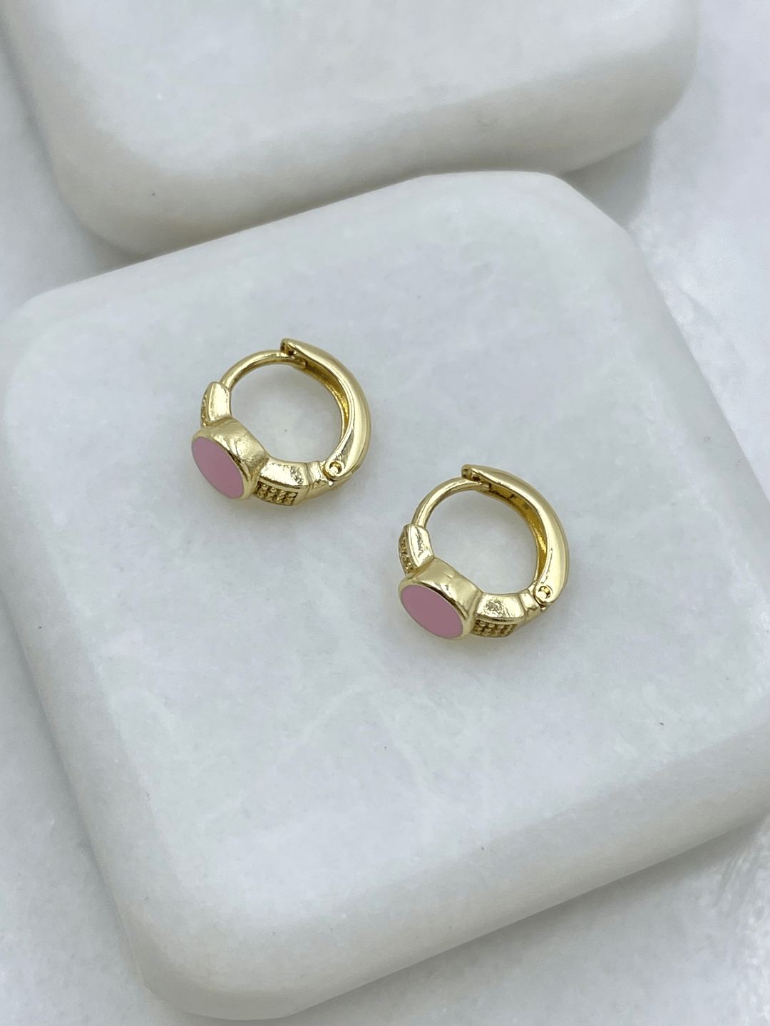 Özel Seri Pembe Mineli Minik Halka Küpe Gold