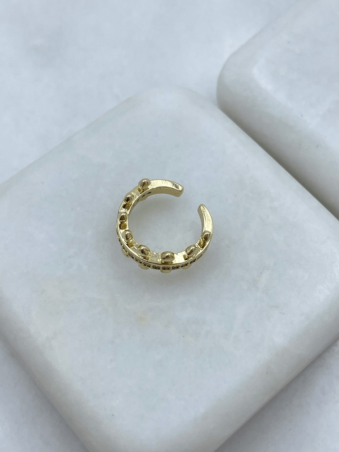 Altın Kaplama Zirkon Taşlı Tasarım Kıkırdak Küpe Gold