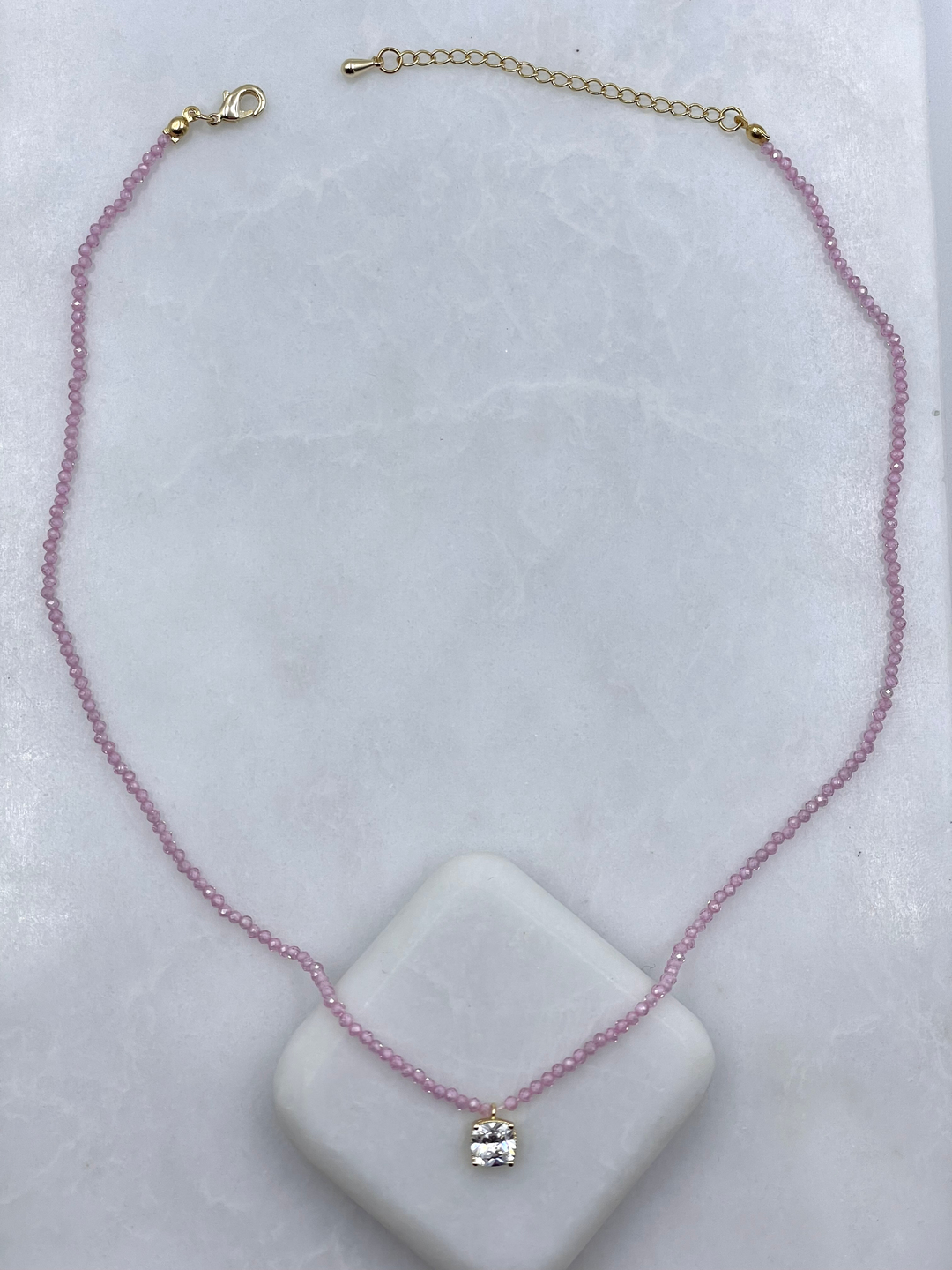 Özel Seri Kare Sallantılı Pembe Kristal Taş Boncuk Kolye Gold