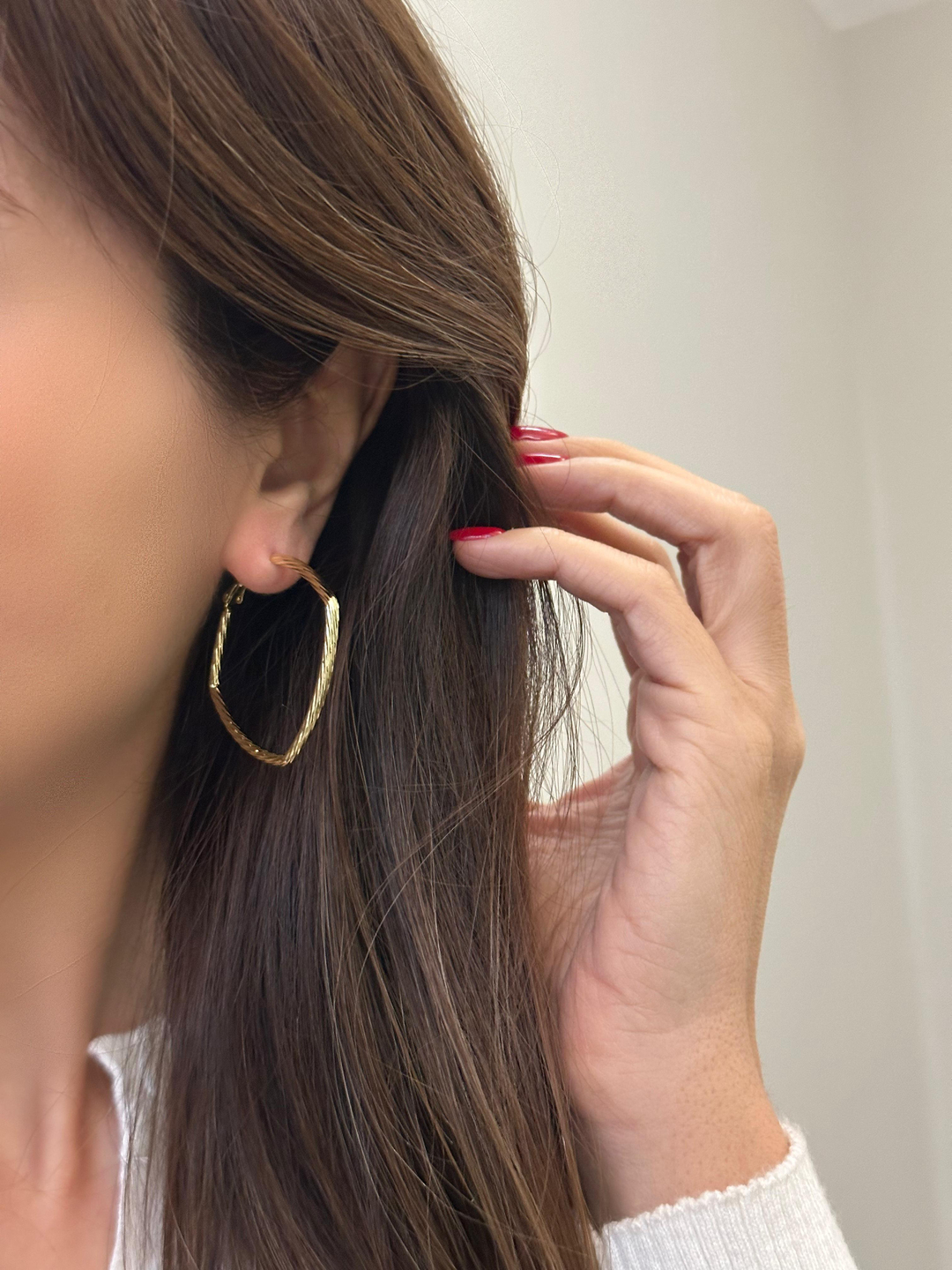 Altın Kaplama Burgu Model Kare Küpe Gold