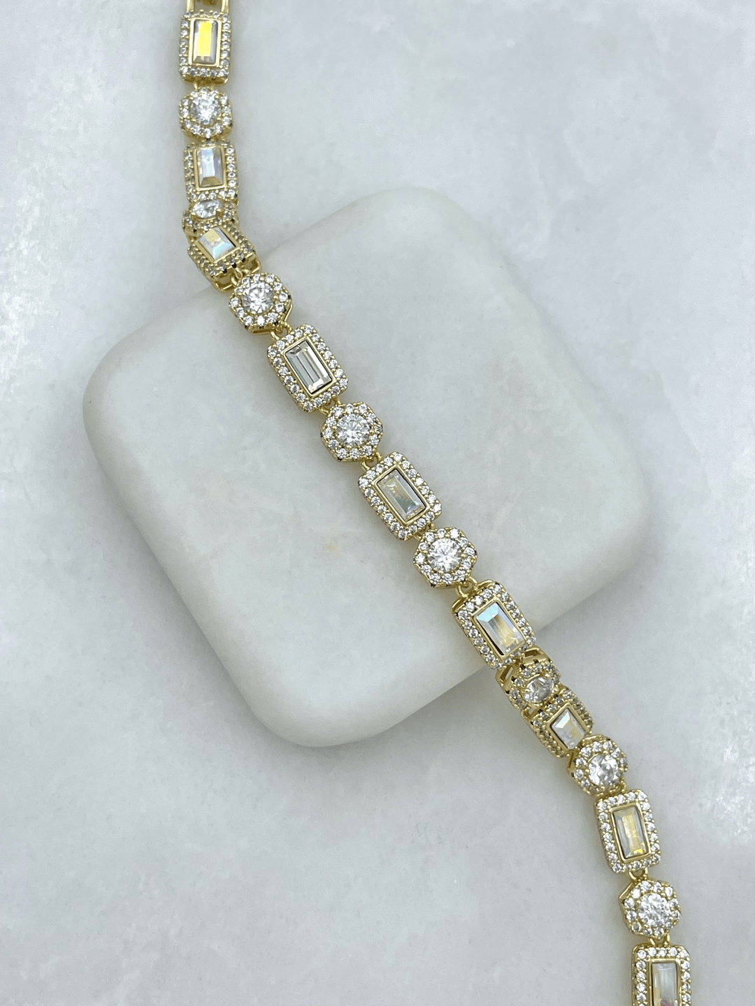 Özel Seri Swarovski ve Zirkon Taşlı Premium Tasarım Bileklik Gold