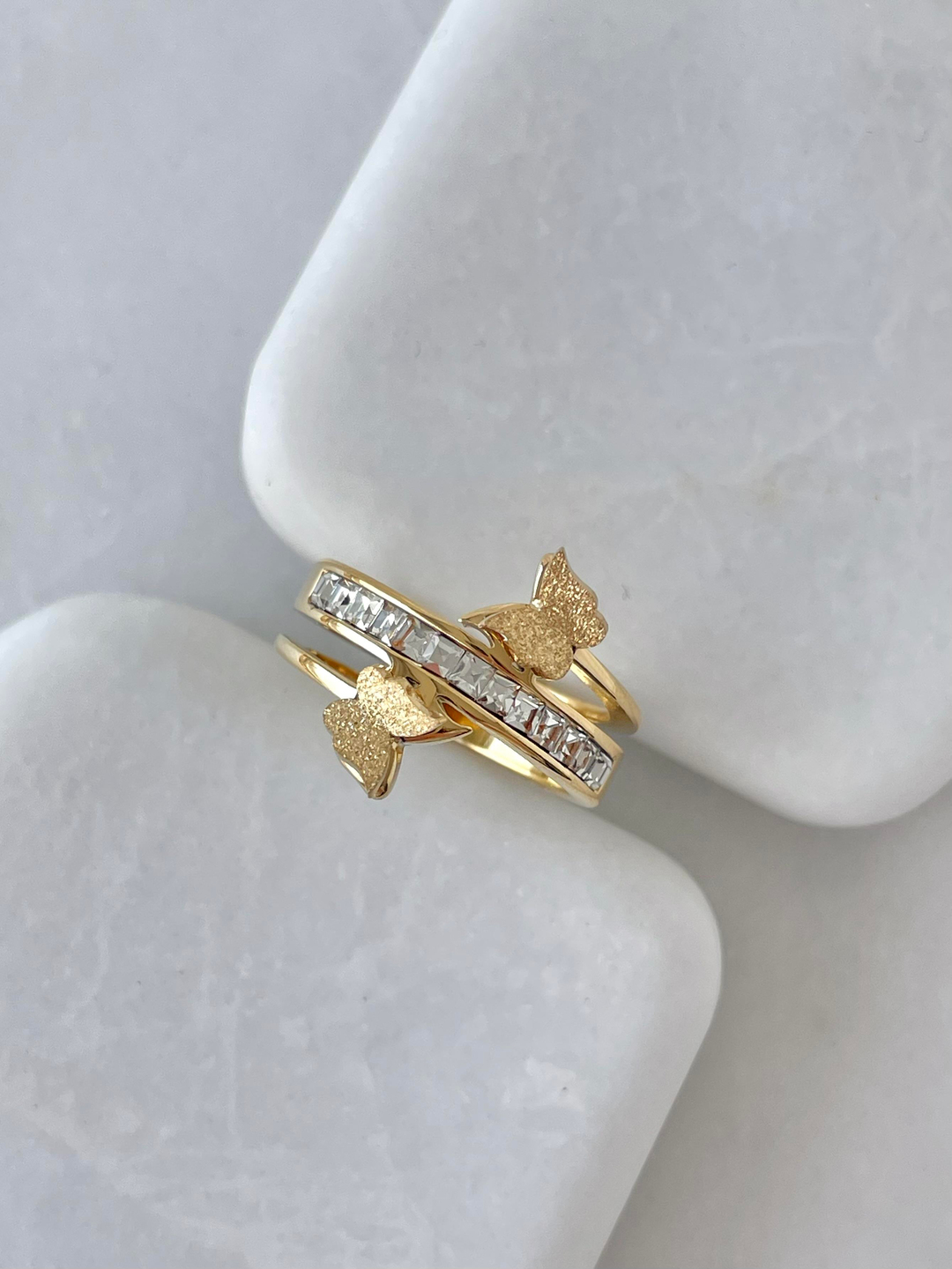 Çelik Kristal Taşlı Kelebek Yüzük Gold