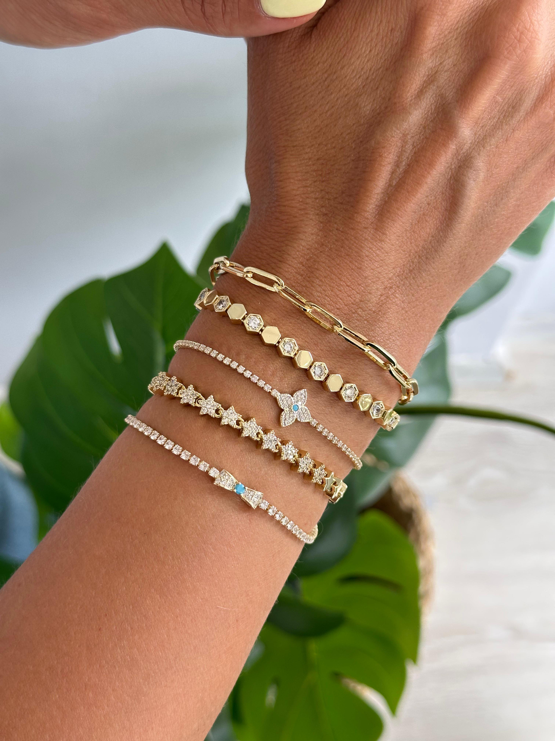 Altın Kaplama Kristal Fiyonk Su Yolu Bileklik Gold