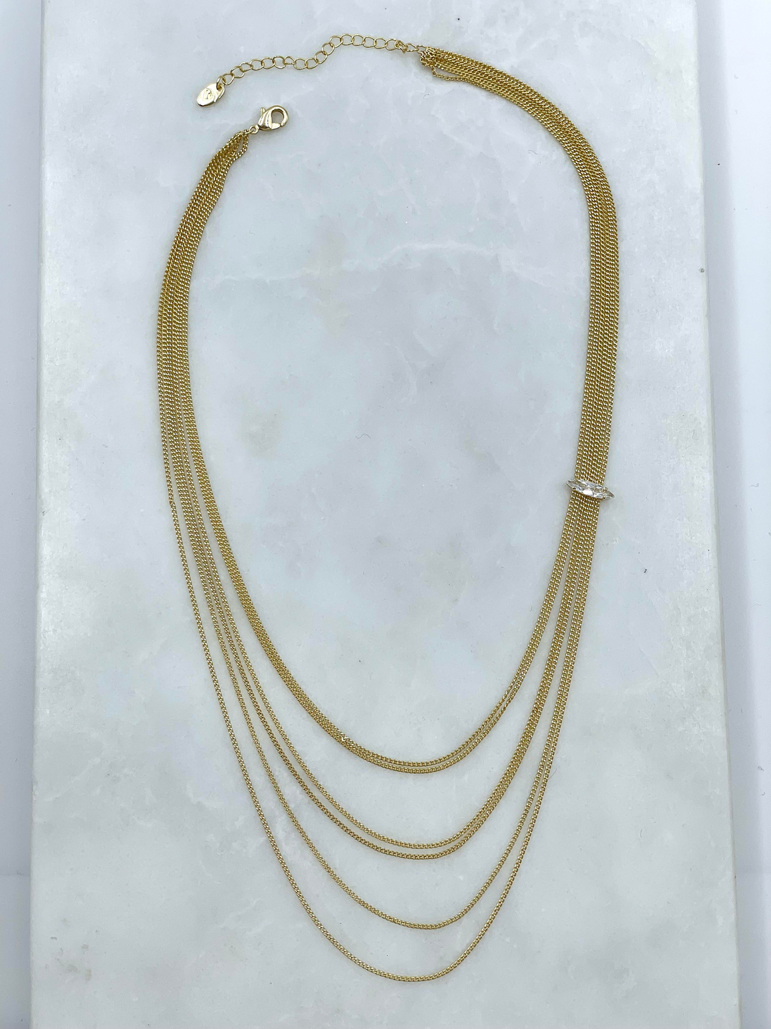 Altın Kaplama Kristal Taşlı Çoklu Zincir Tasarım Kolye Gold