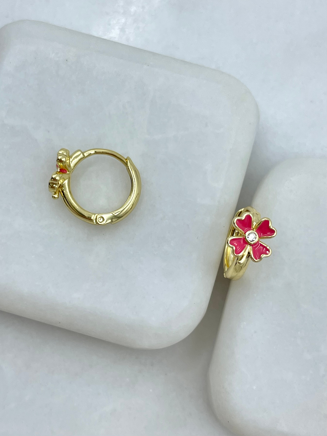 Özel Seri Pembe Mineli Kalpli Çiçek Halka Küpe Gold