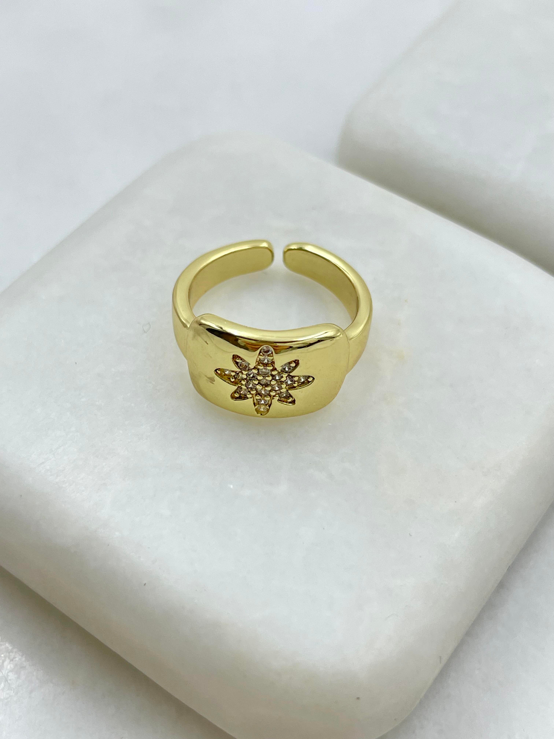 Altın Kaplama Bombe Plaka Kuzey Yıldızı Serçe Parmak Yüzüğü Gold