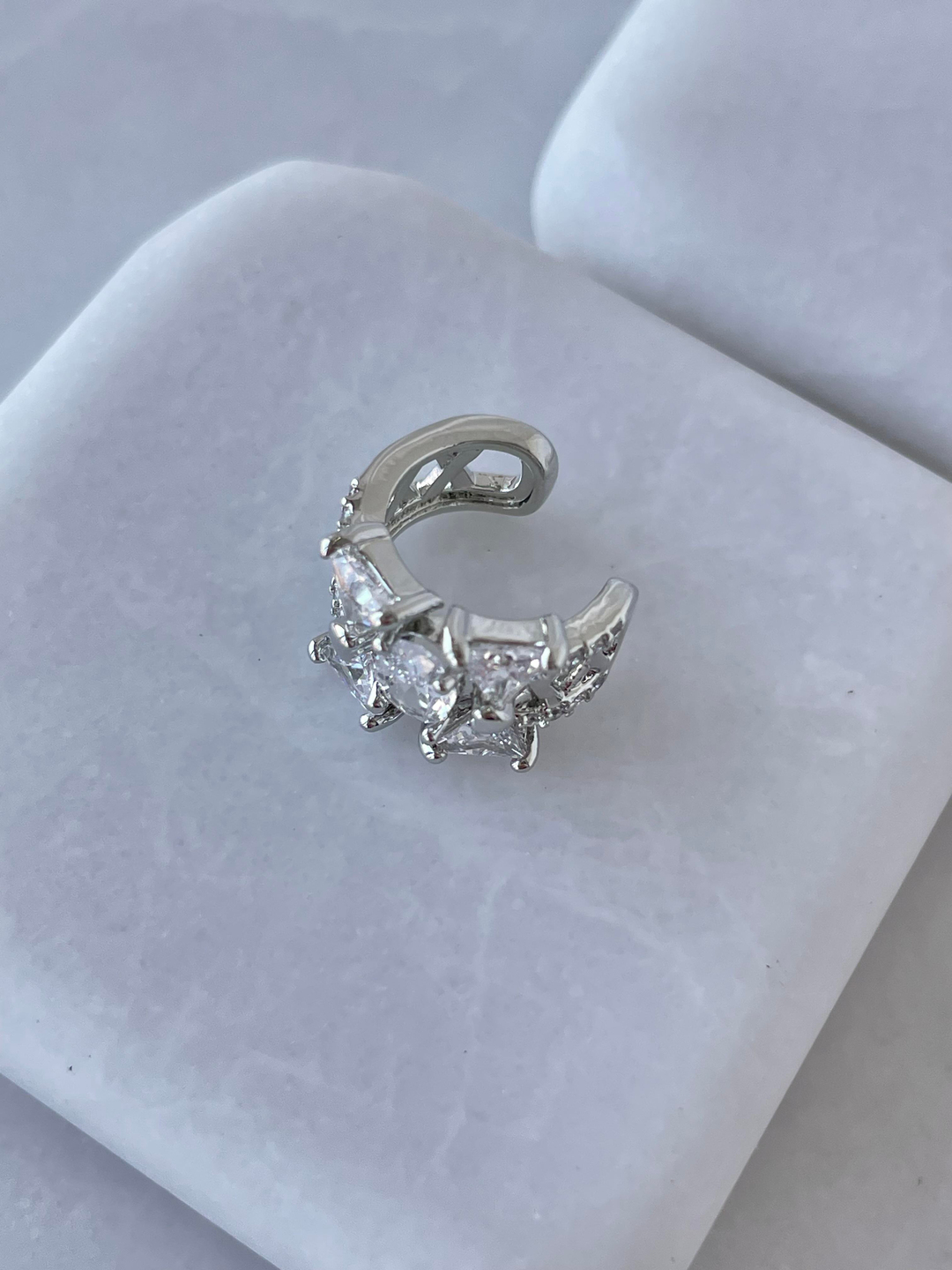 Altın Kaplama Kristal Fiyonk Kıkırdak Küpe Gümüş