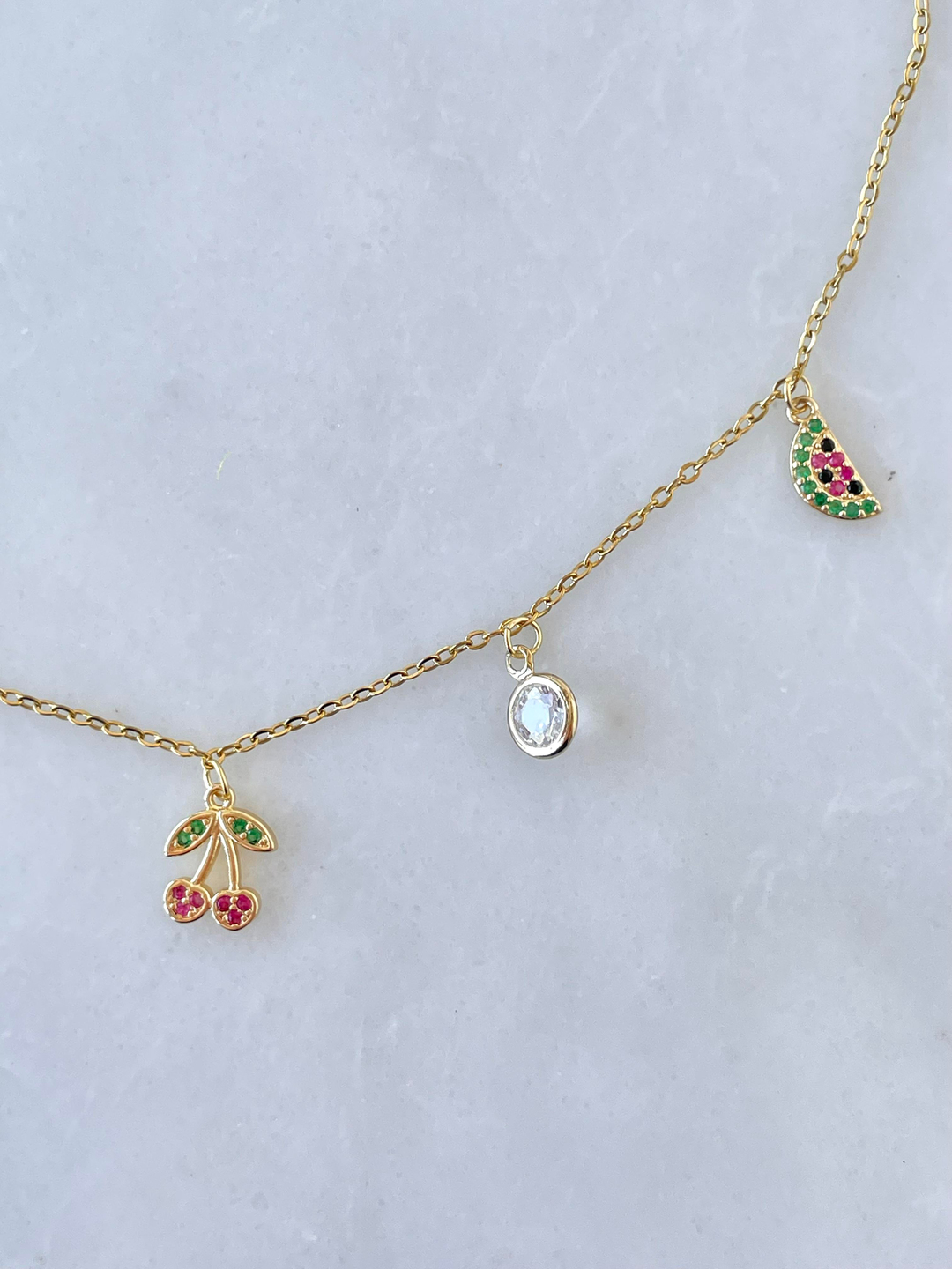 Çelik Renkli Kiraz ve Karpuz Sallantılı Kolye Gold