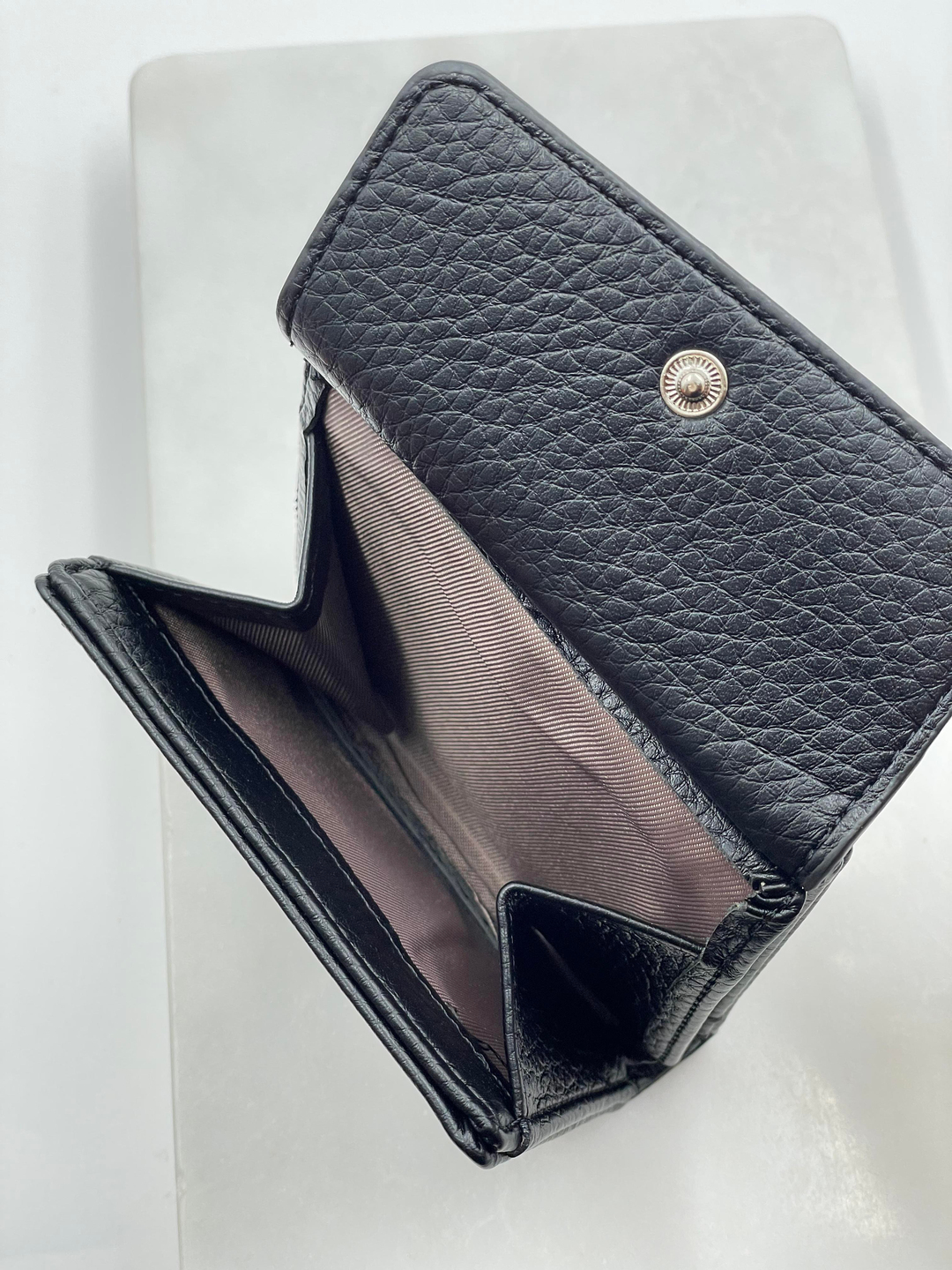 Küçük Kapaklı Cüzdan Siyah