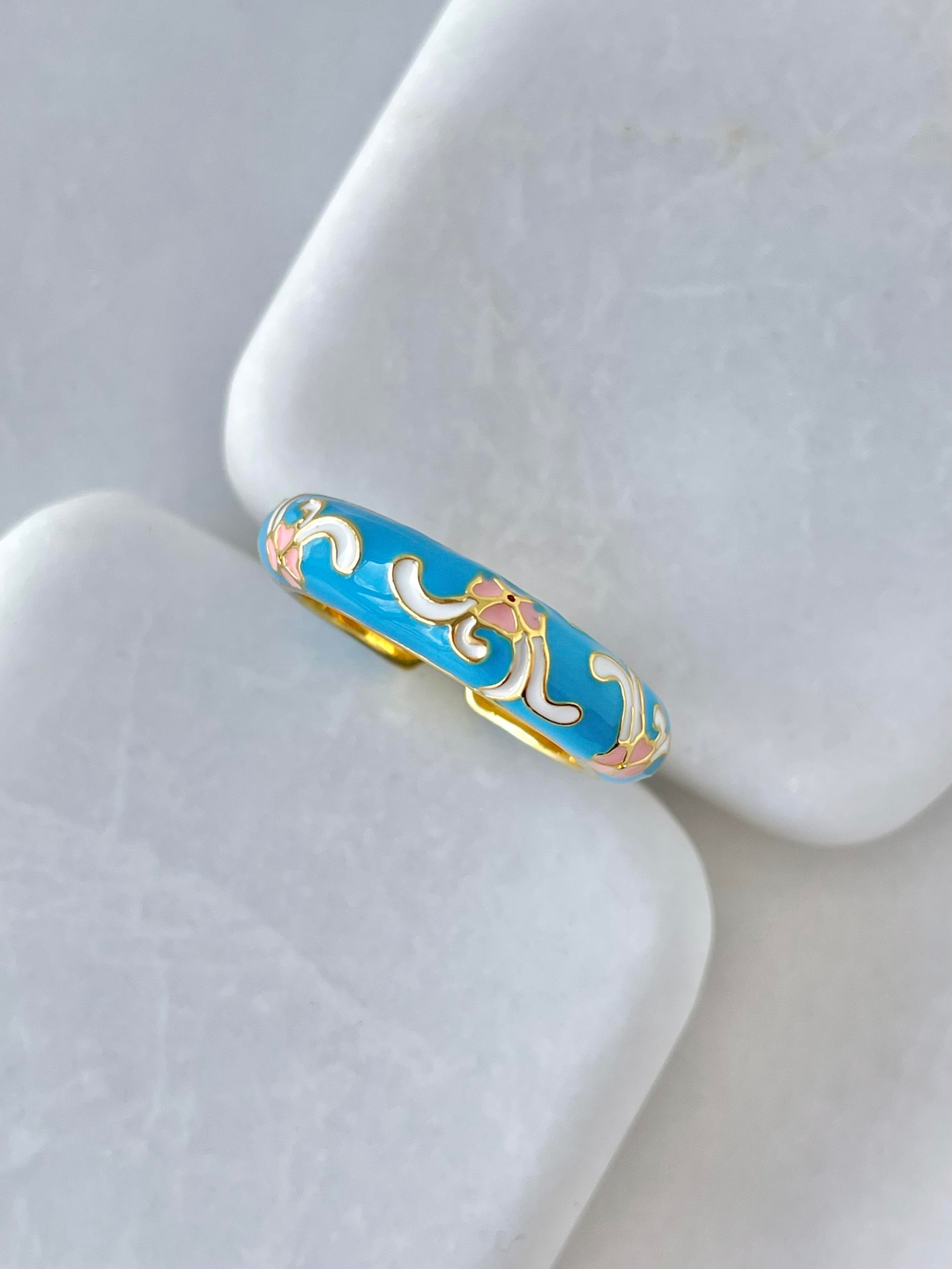 Altın Kaplama Renkli Mineli Çiçek Model Yüzük Mavi