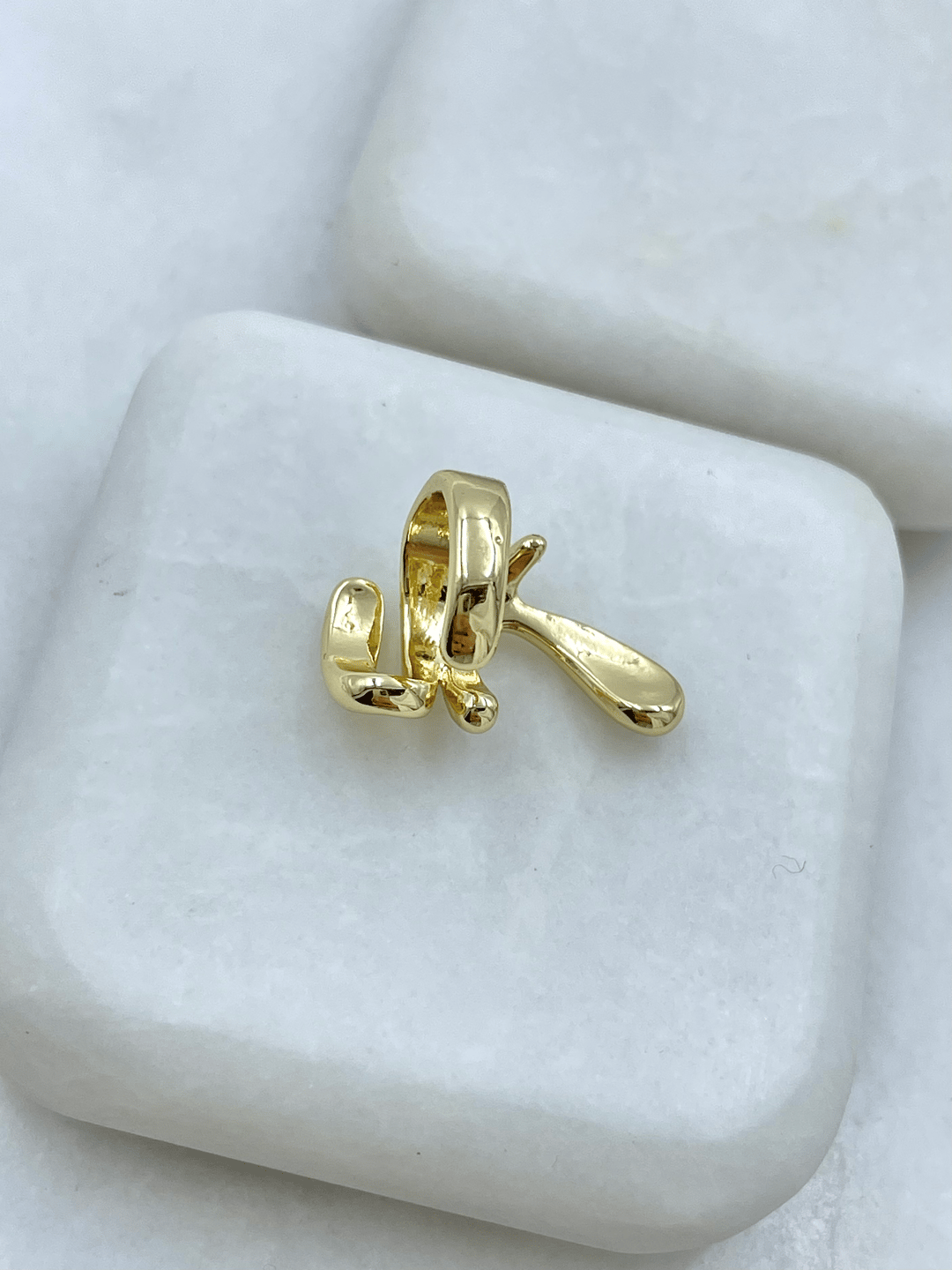 Altın Kaplama Damla Model Kıkırdak Küpe Gold