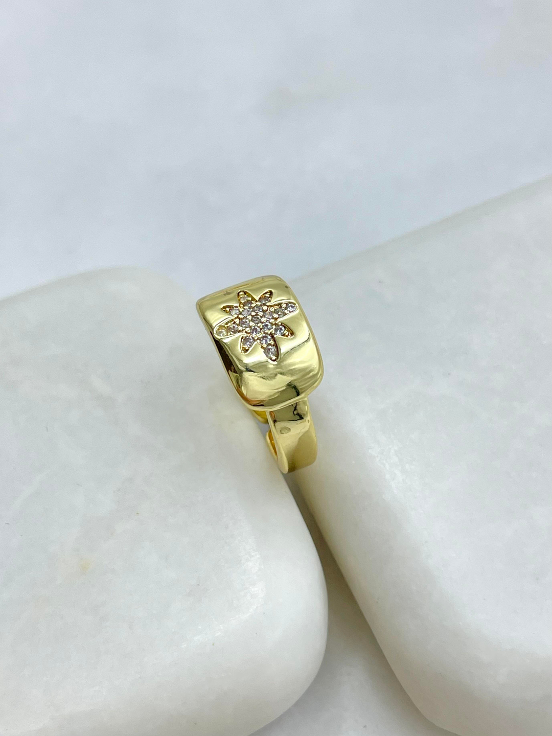 Altın Kaplama Bombe Plaka Kuzey Yıldızı Serçe Parmak Yüzüğü Gold