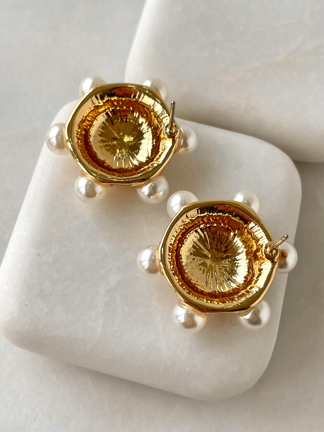 Bombe Yuvarlak İncili Küpe