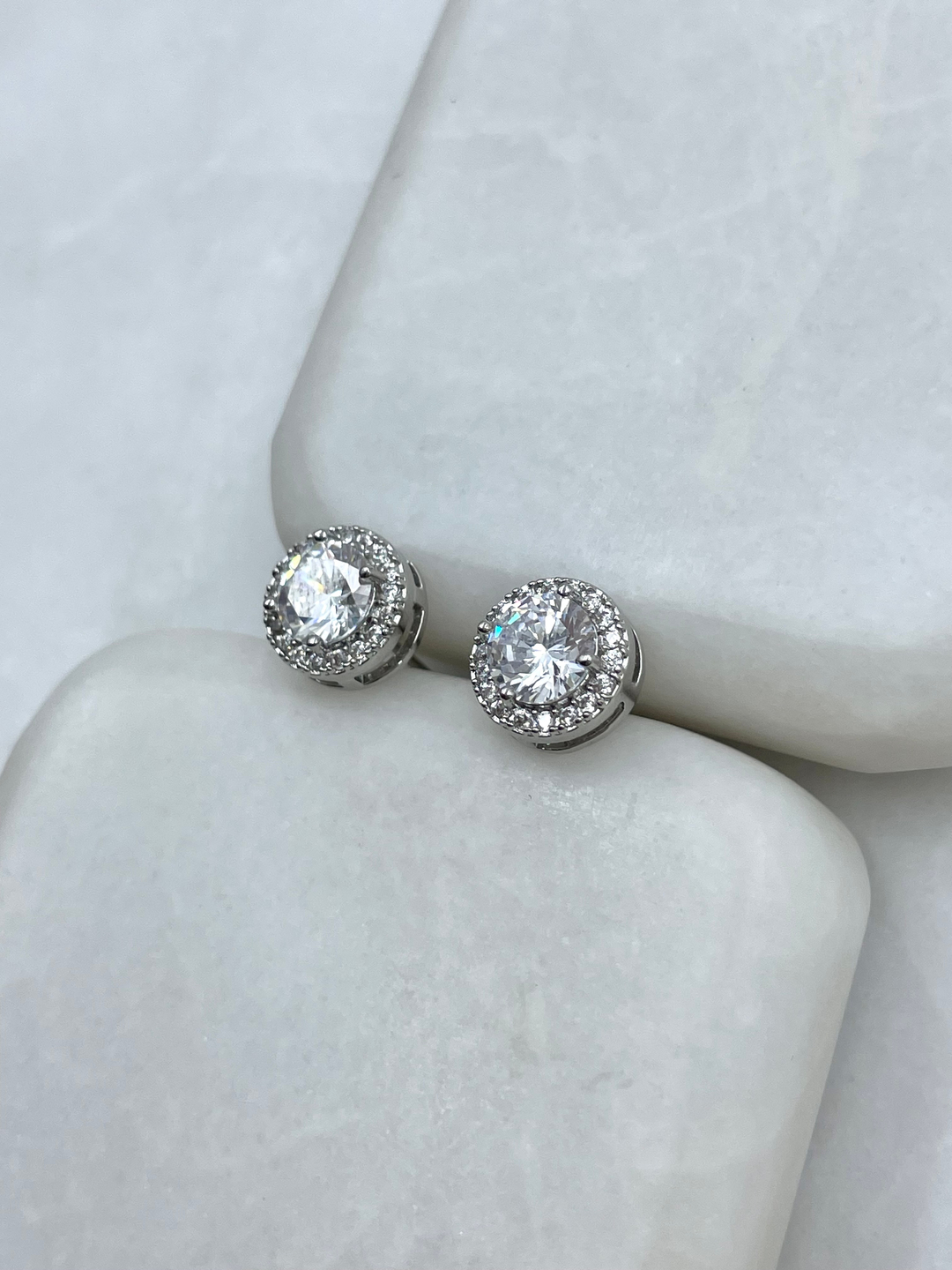 Altın Kaplama Gömme ve Kristal Taşlı Daire Küpe 0.8 mm Gümüş