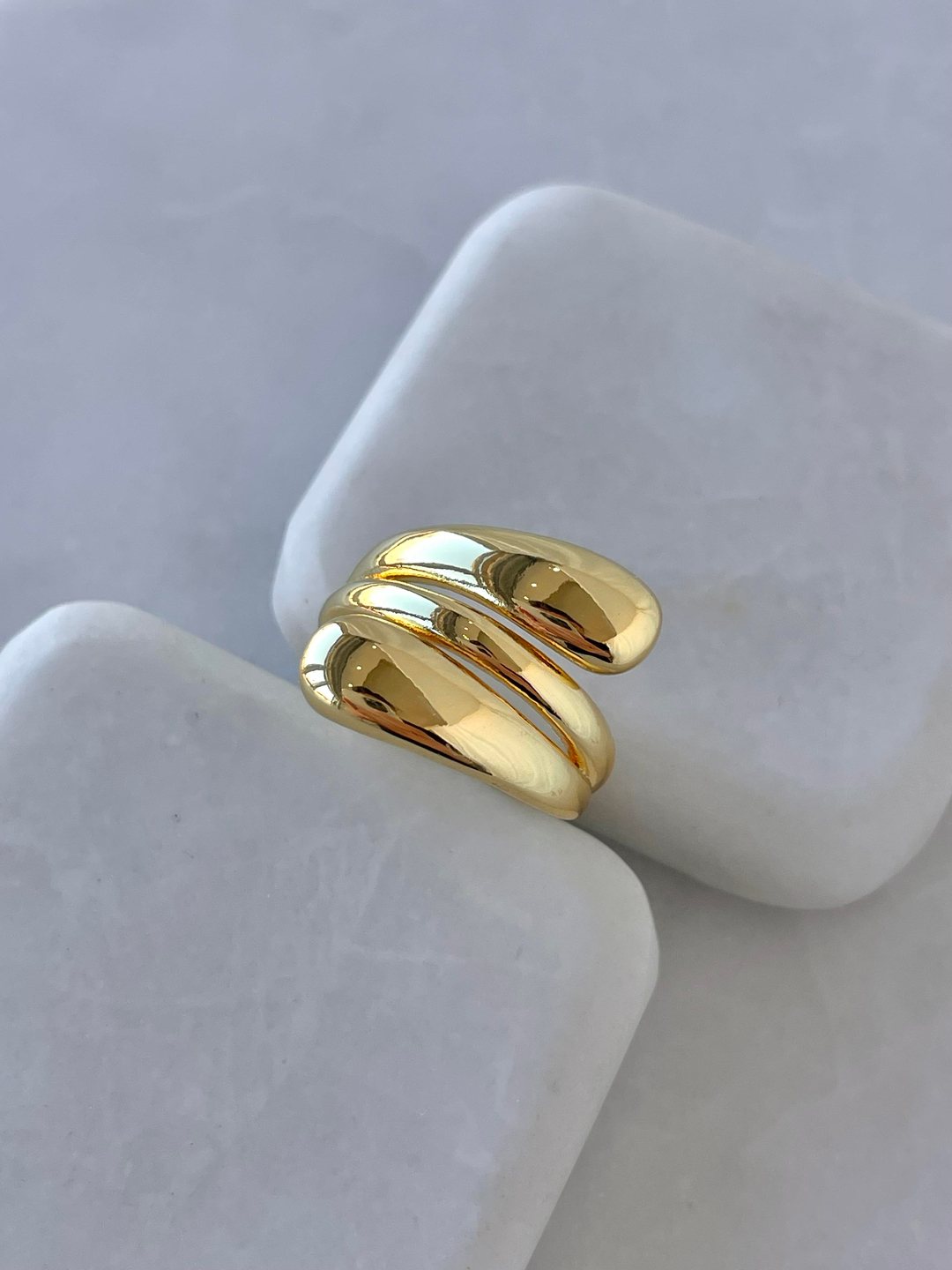 Altın Kaplama Üç Sıra Bombeli Yüzük Gold