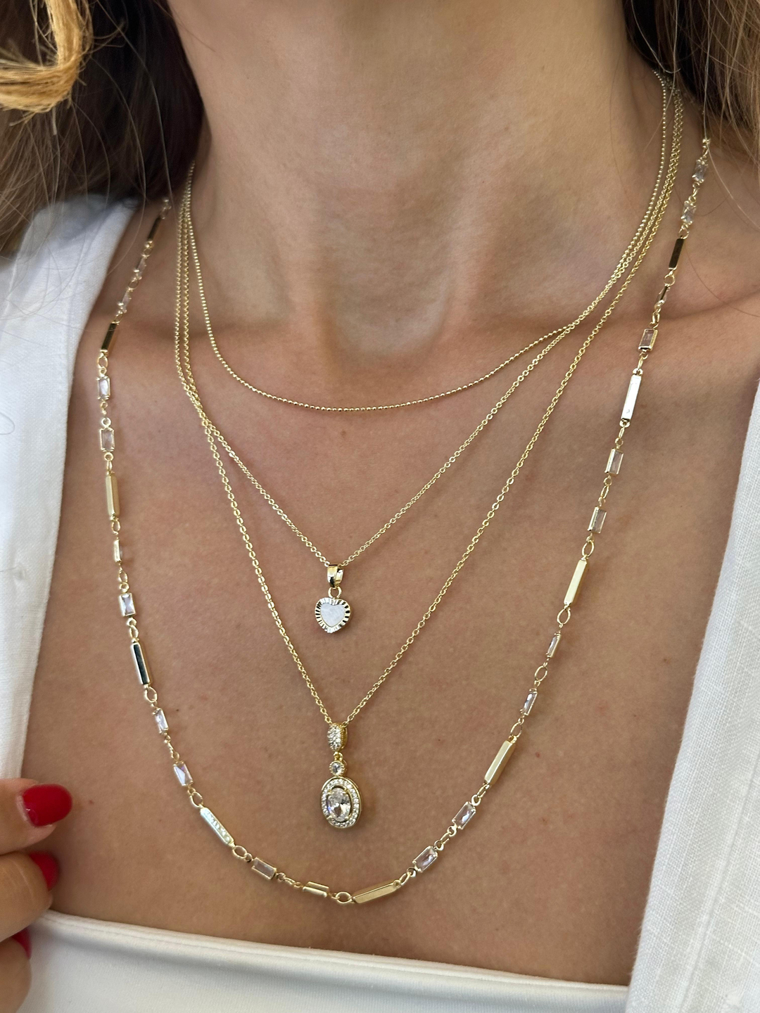 Altın Kaplama Sütun Detaylı Zirkon Taşlı Kolye Gold