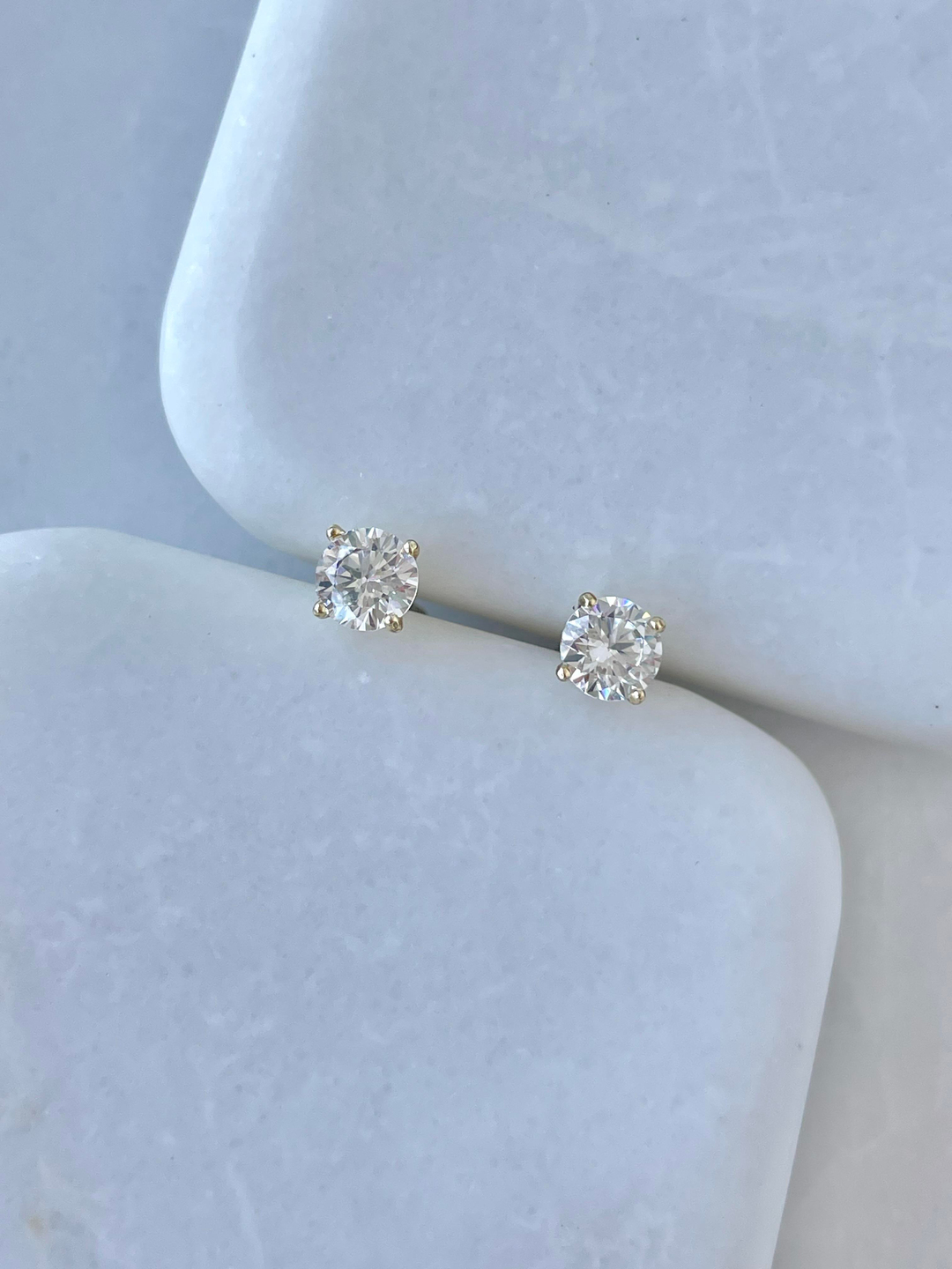 Özel Seri Minimal Kristal Küpe 0,5 mm Gold