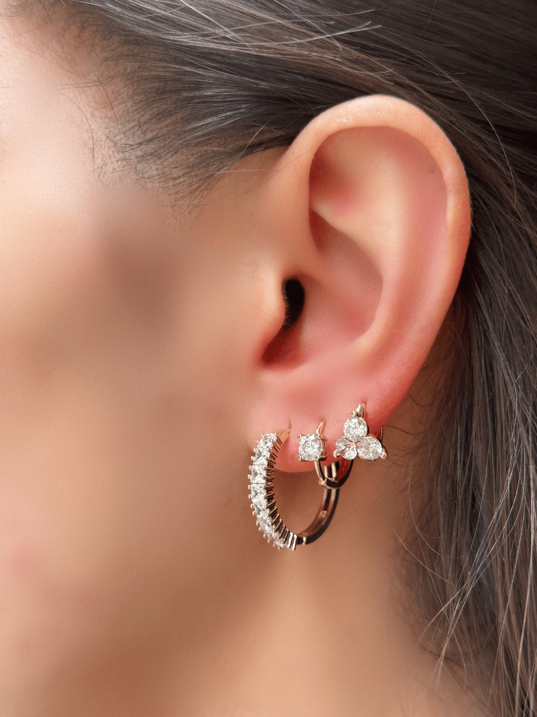 Özel Seri Kristal Taşlı Halka Küpe 2 cm Gold