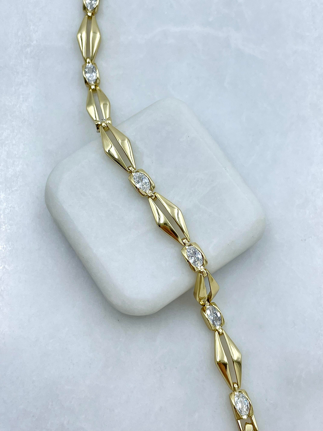 Özel Seri Damla Kristal Taşlı Tasarım Bileklik Gold