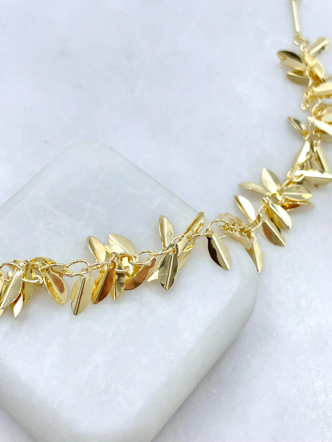 Altın Kaplama Yaprak Sallantılı Boru Zincir Kolye 60 cm Gold