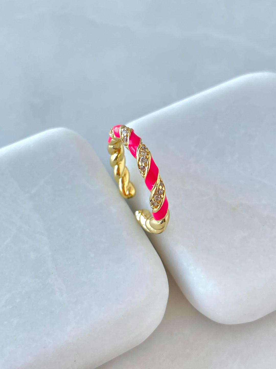 Altın Kaplama Mineli Burgu Model Yüzük Pembe