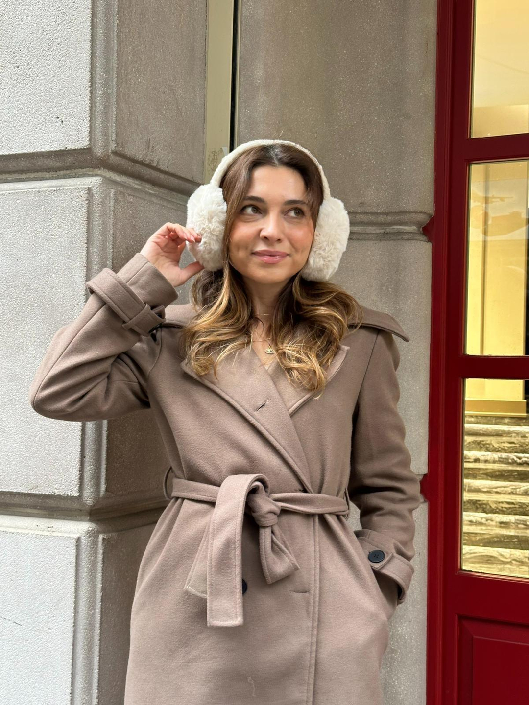 Peluş Kulaklık Bej