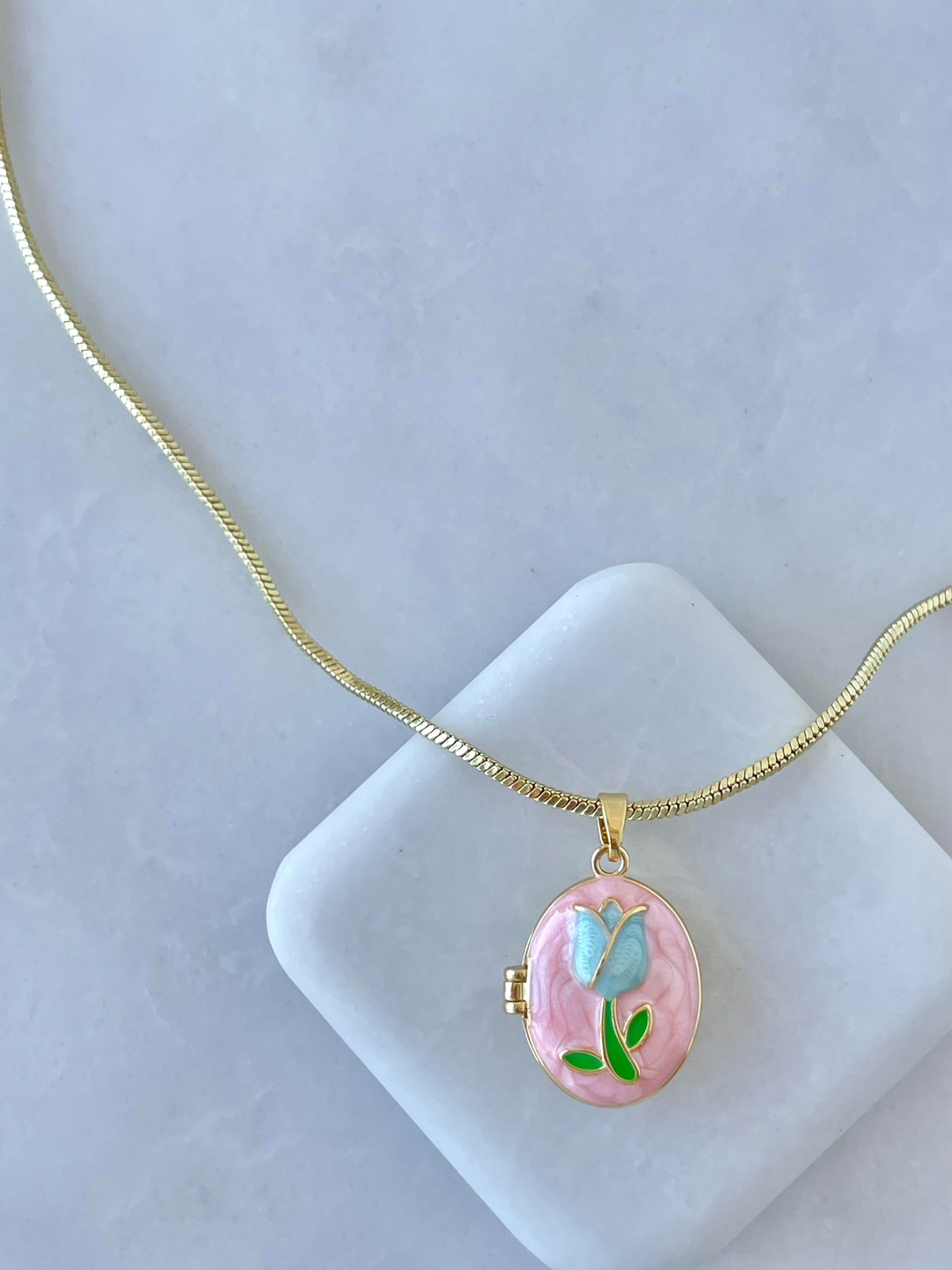 Altın Kaplama Mineli Kapaklı Lale Model Kolye Pembe