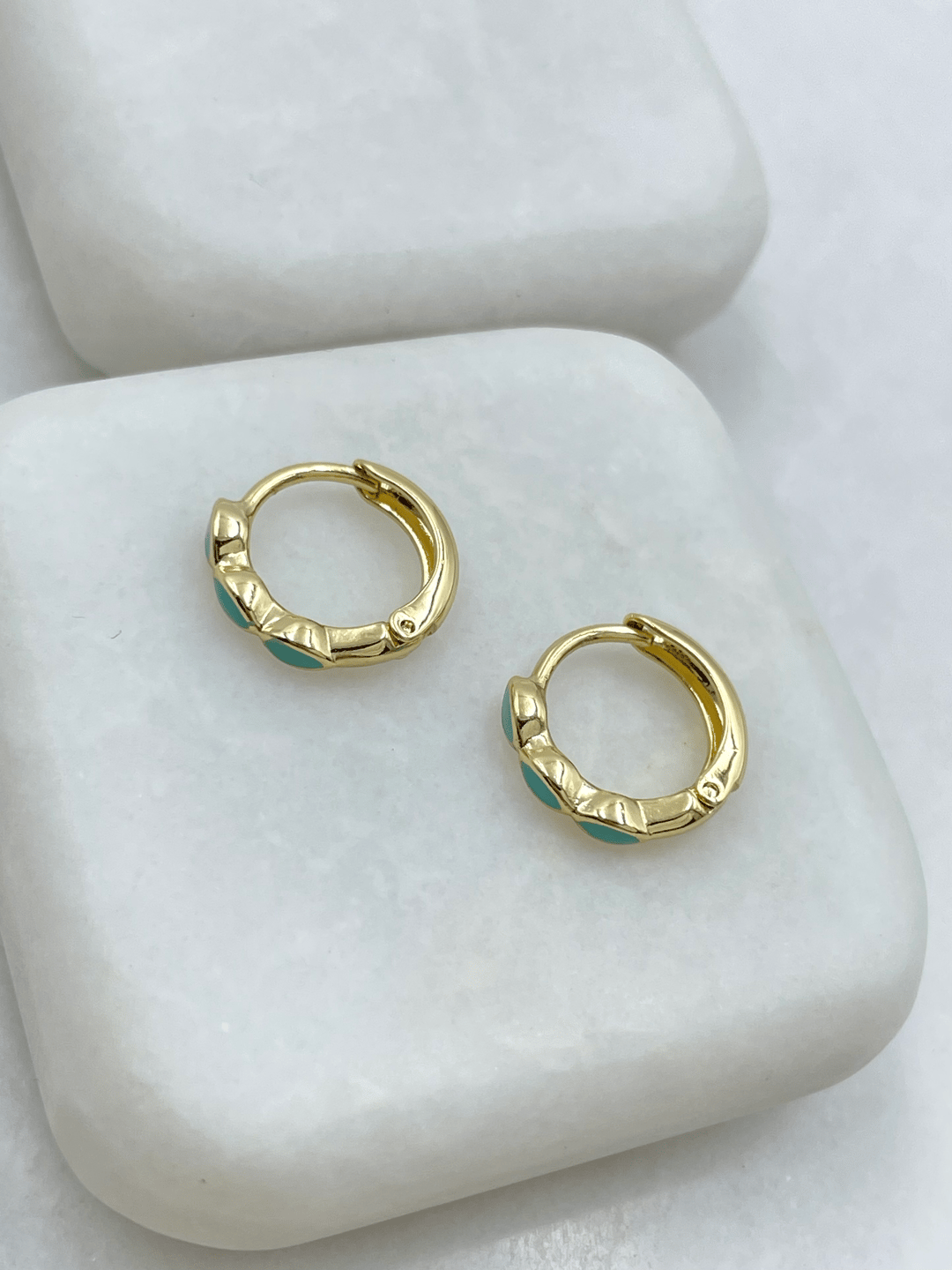 Özel Seri Turkuaz Mineli Minik Halka Küpe Gold