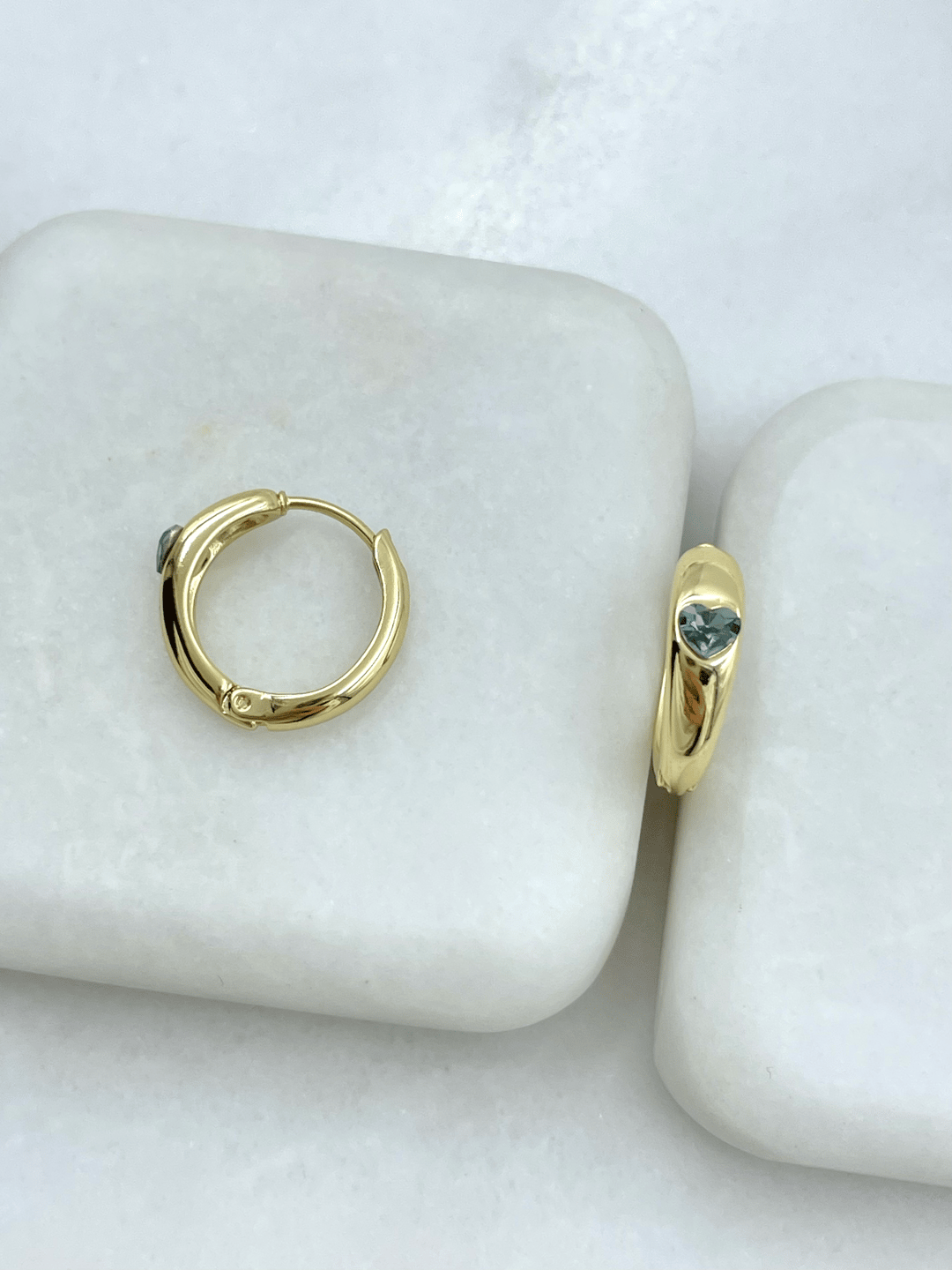 Özel Seri Swarovski Kalpli Basic Halka Küpe Gold