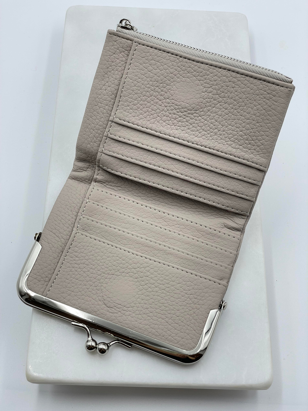 Çantalı Cüzdan Bej