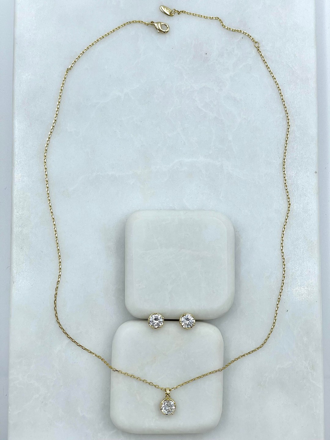 Özel Seri Tektaş Kolye ve Küpe Seti Gold