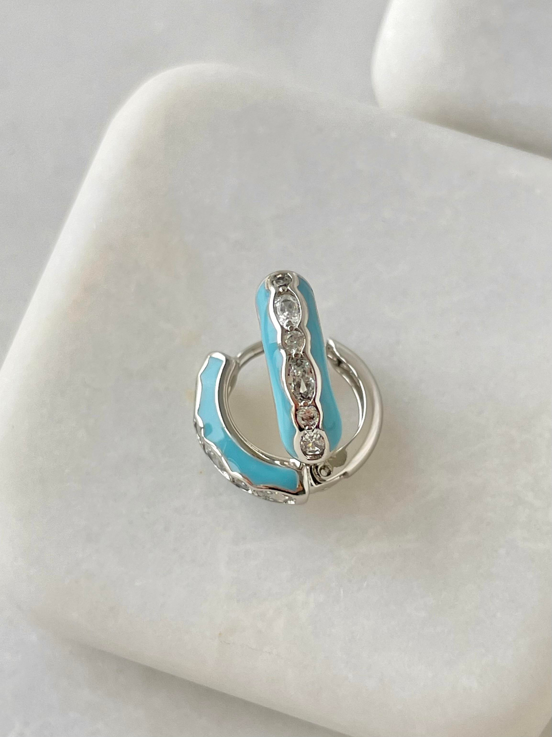 Özel Seri Mavi Mineli Gömme Taşlı Halka Küpe Gümüş