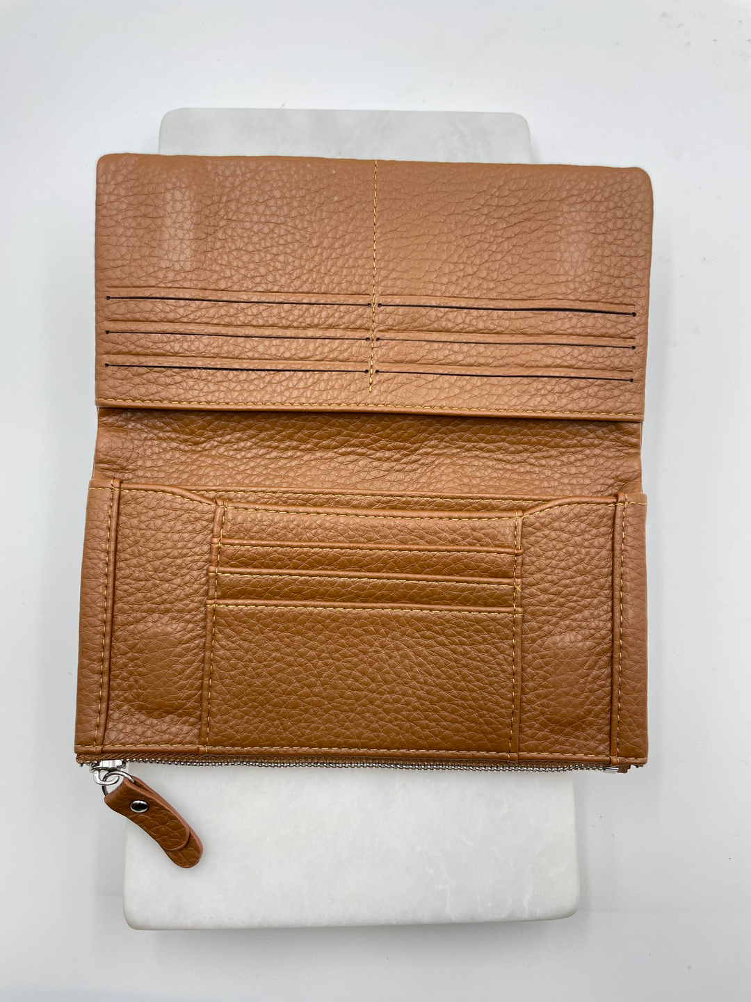 Fermuarlı Kapaklı Cüzdan Camel