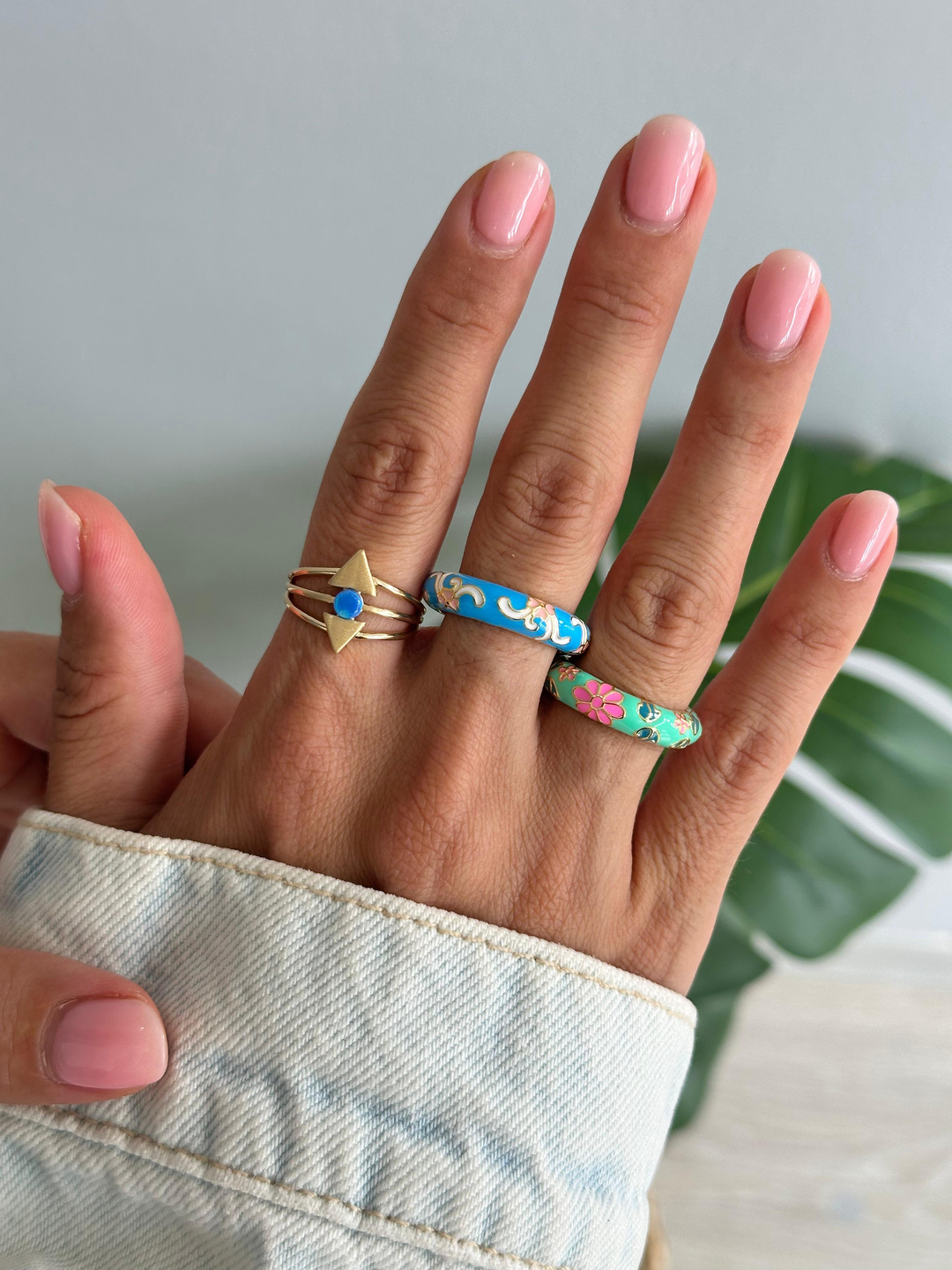 Altın Kaplama Renkli Mineli Çiçek Model Yüzük Turkuaz Renk