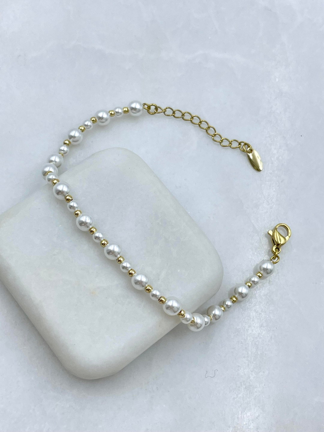 Özel Seri Gold Detaylı İnci Bileklik Gold