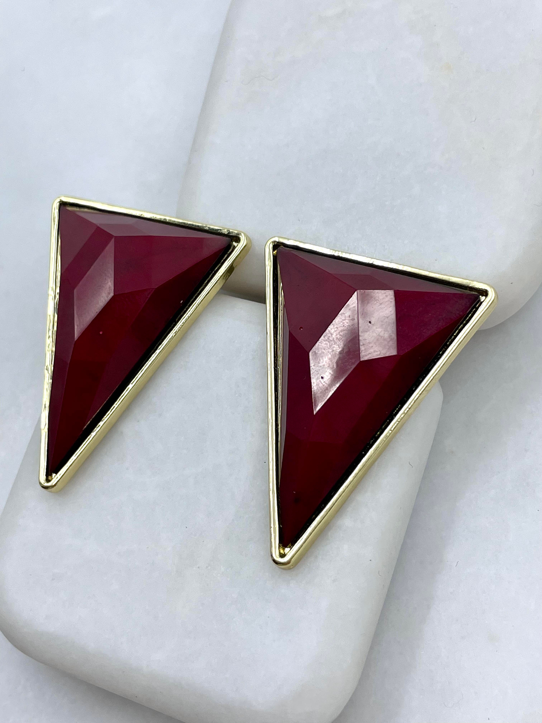 Altın Kaplama Üçgen Vintage Küpe Bordo