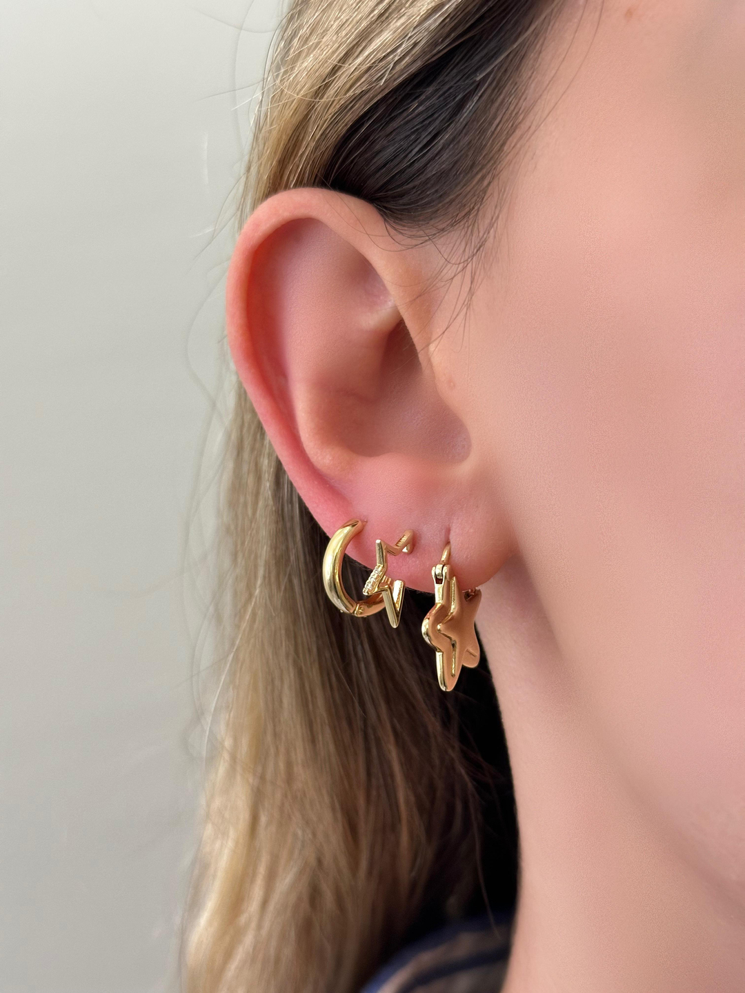 Özel Seri Yıldız Küpe Gold