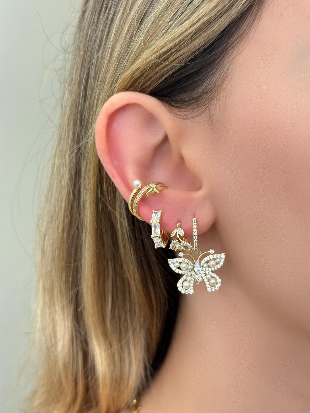 Özel Seri Zirkon Taşlı Kiraz Küpe Gold