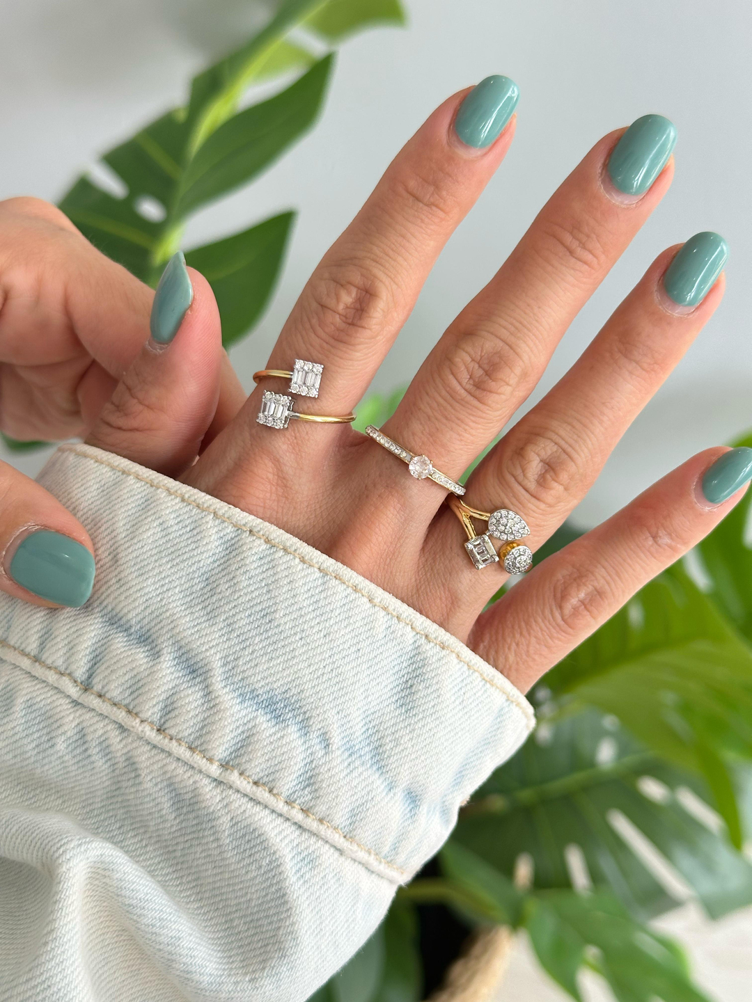 Altın Kaplama Çift Renk Baget Taşlı Yüzük Gold