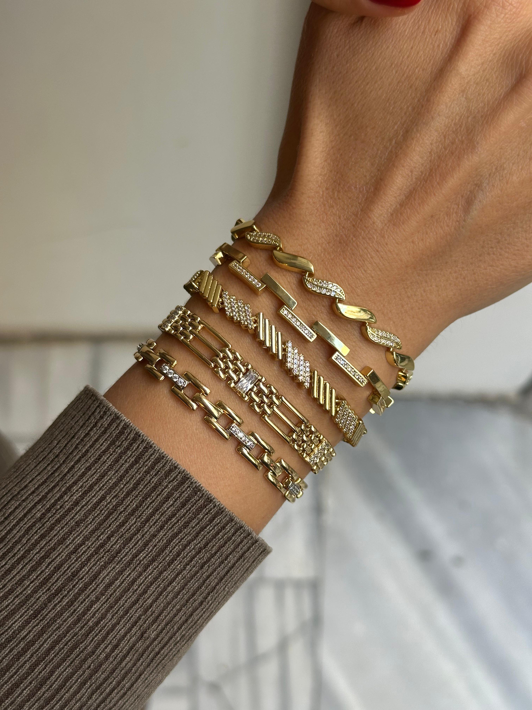 Altın Kaplama Gömme Taşlı Dizi İkili Sütun Bileklik Gold