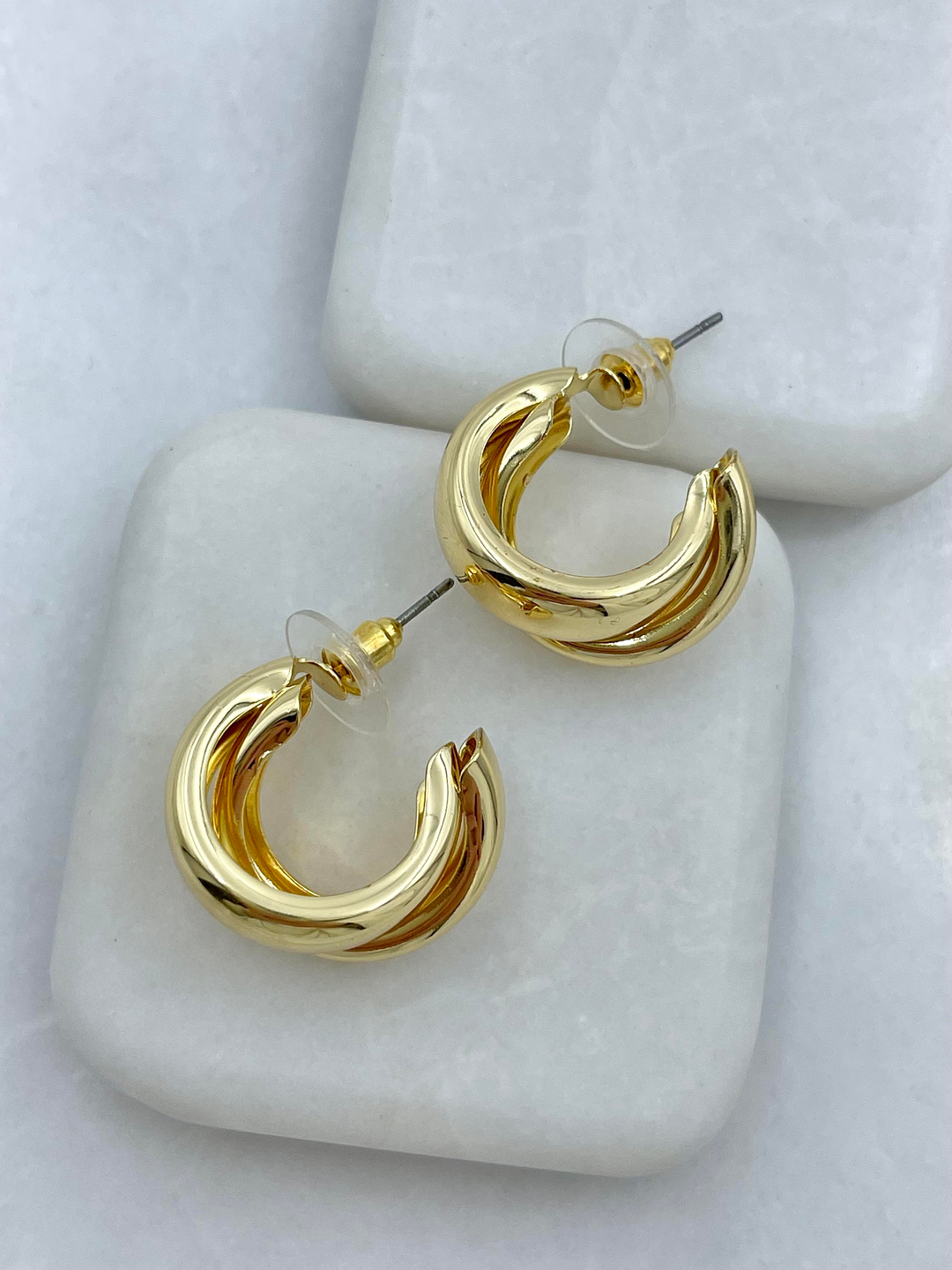 Altın Kaplama Bombe Sarmal Küpe Gold