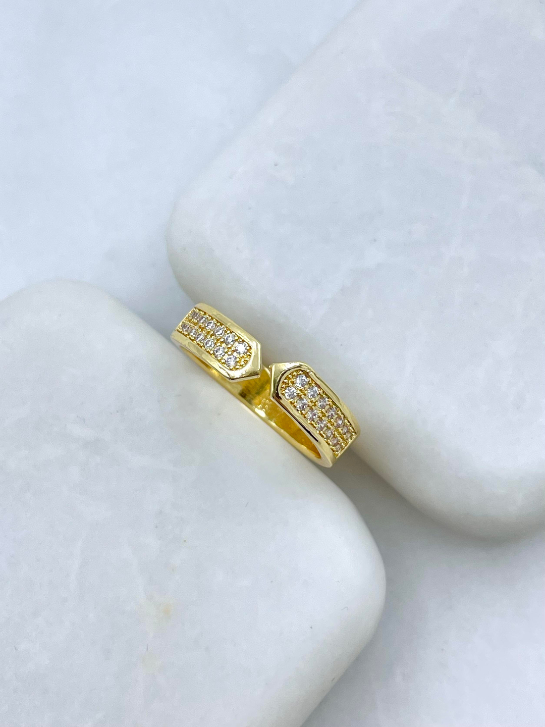 Altın Kaplama Gömme Taşlı Birleşim Tasarım Yüzük Gold